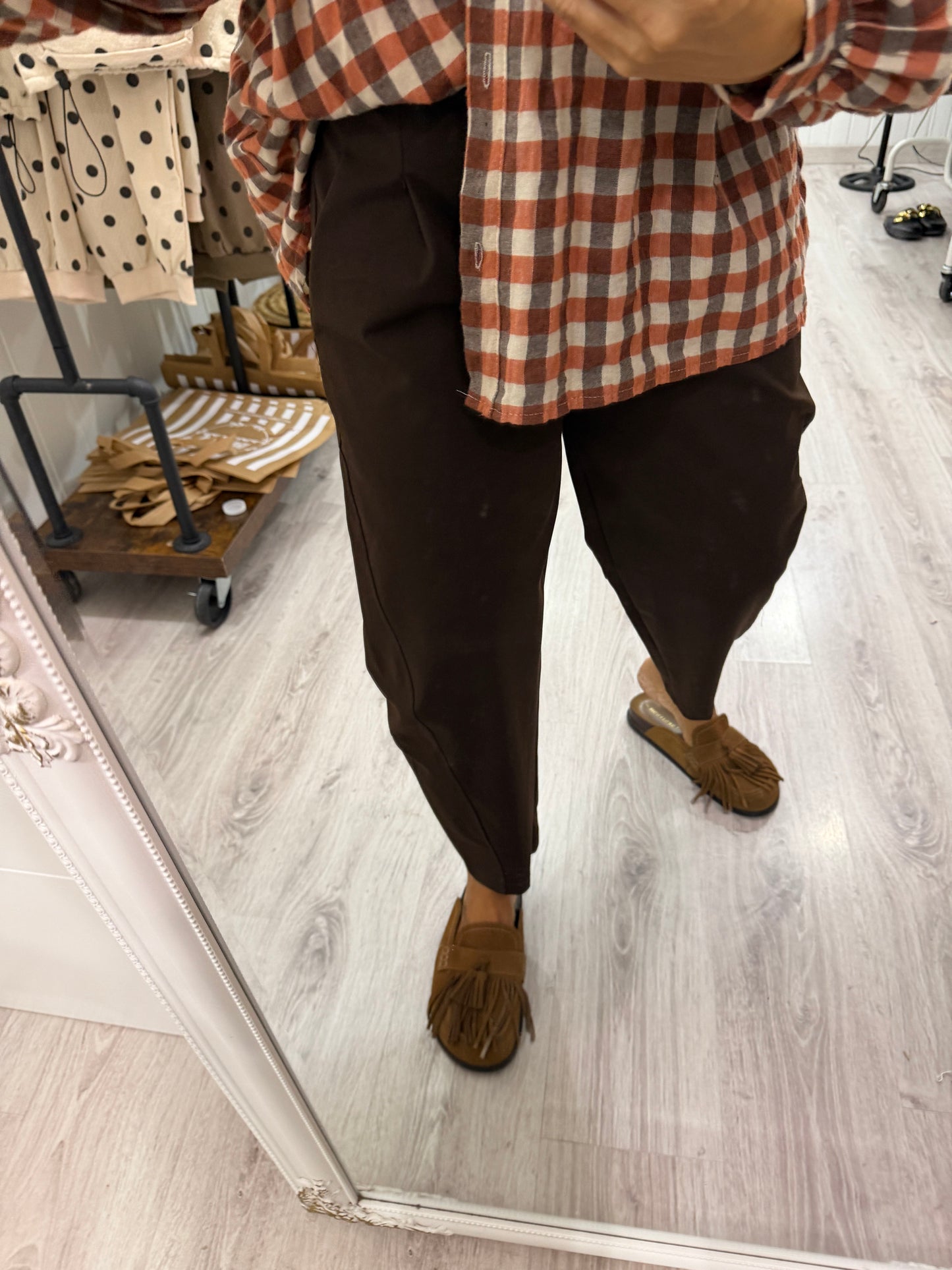 Pantalón Nagore punto milano chocolate