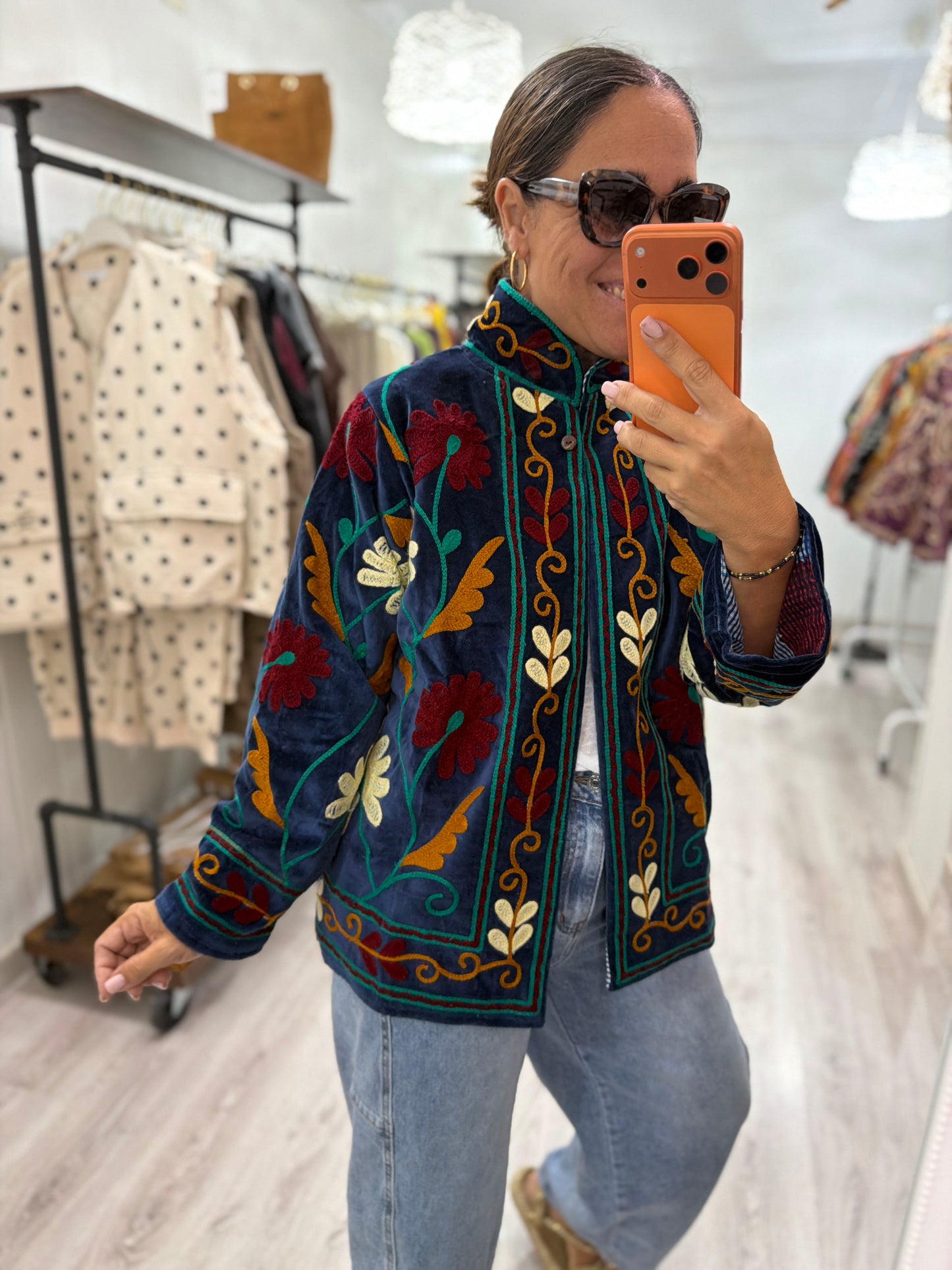 Chaqueta Suzani terciopelo petróleo, burdeos, mostaza y beige