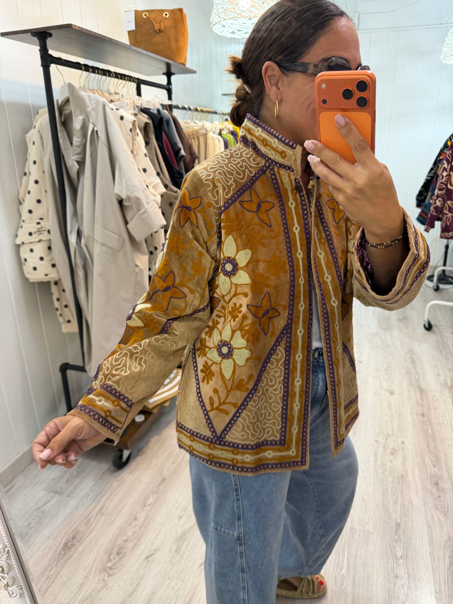 Chaqueta Suzani terciopelo ocre, berenjena y beige