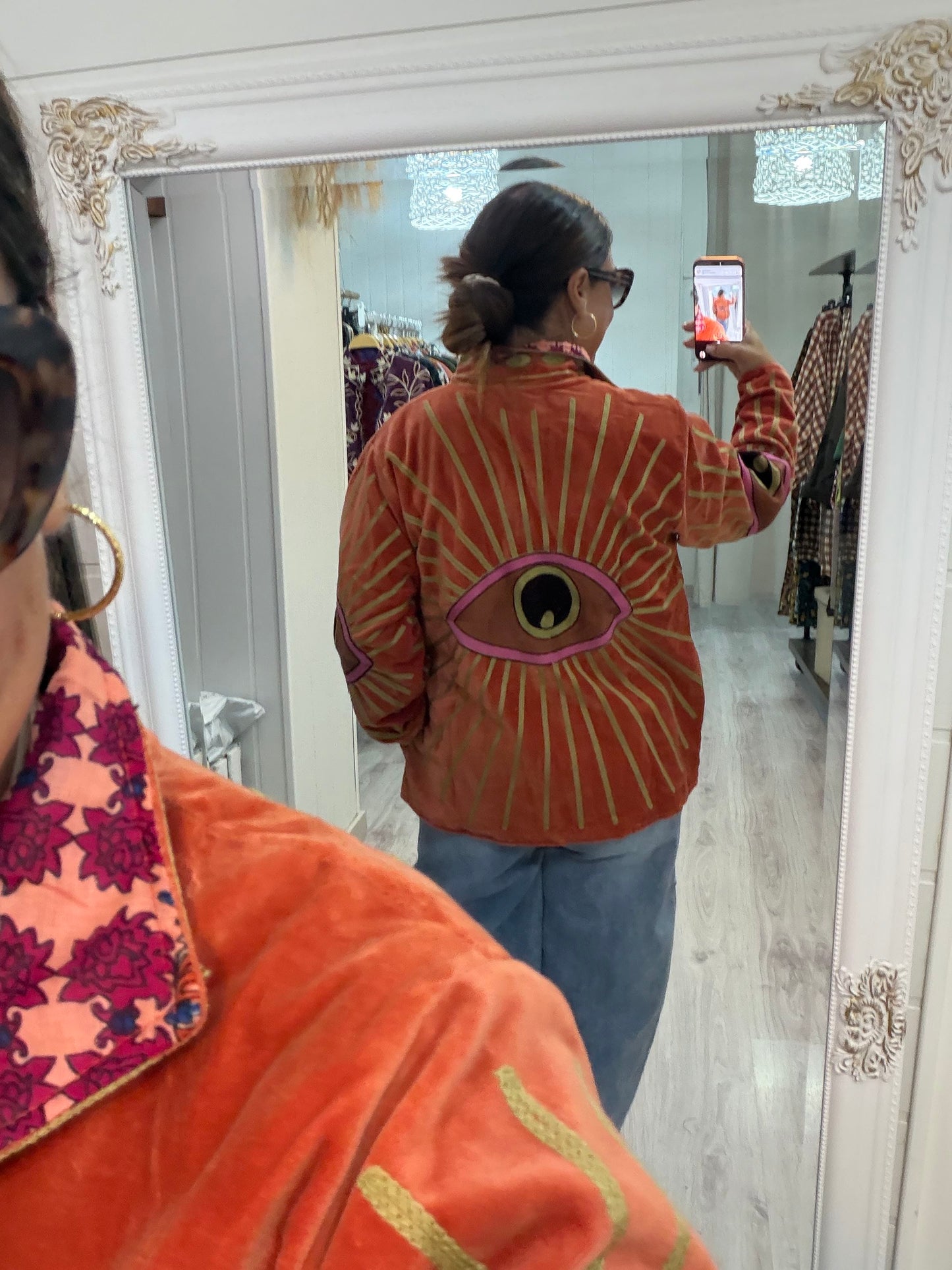 Chaqueta Suzani terciopelo ojo melocotón