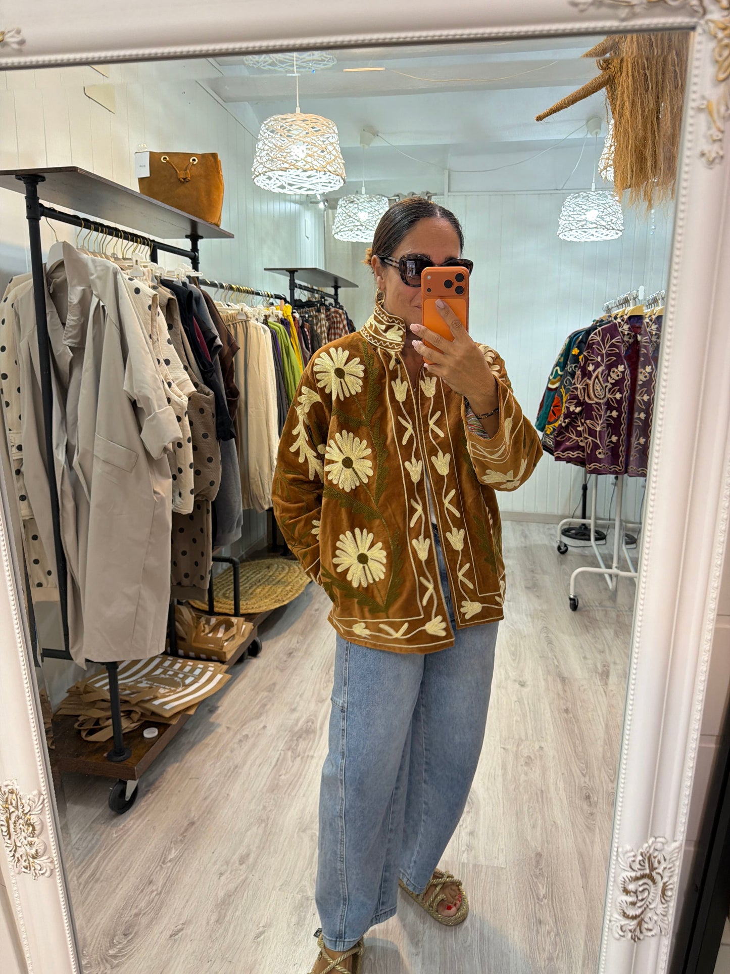 Chaqueta Suzani terciopelo camel