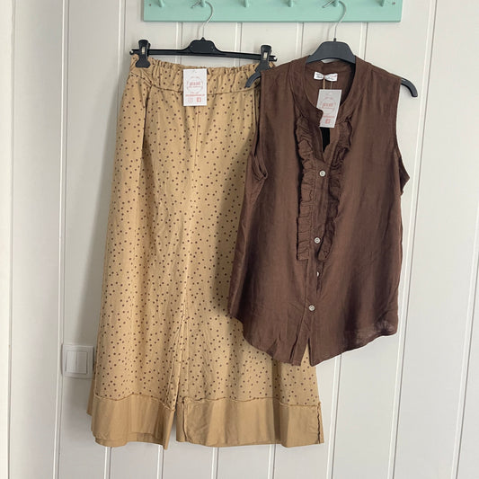 Blusa lino chorreras choco