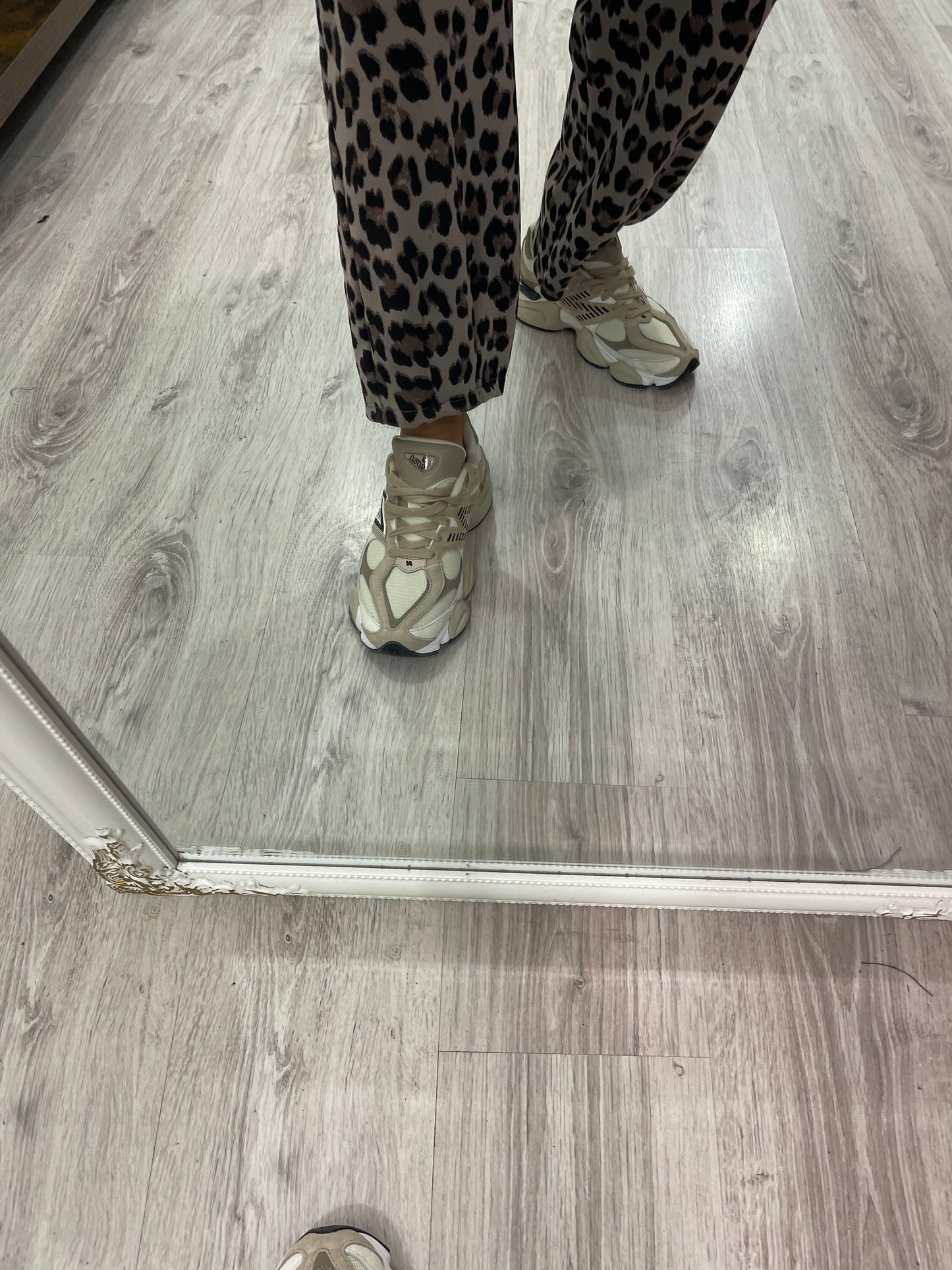 Pantalón Barrel punto roma animal print