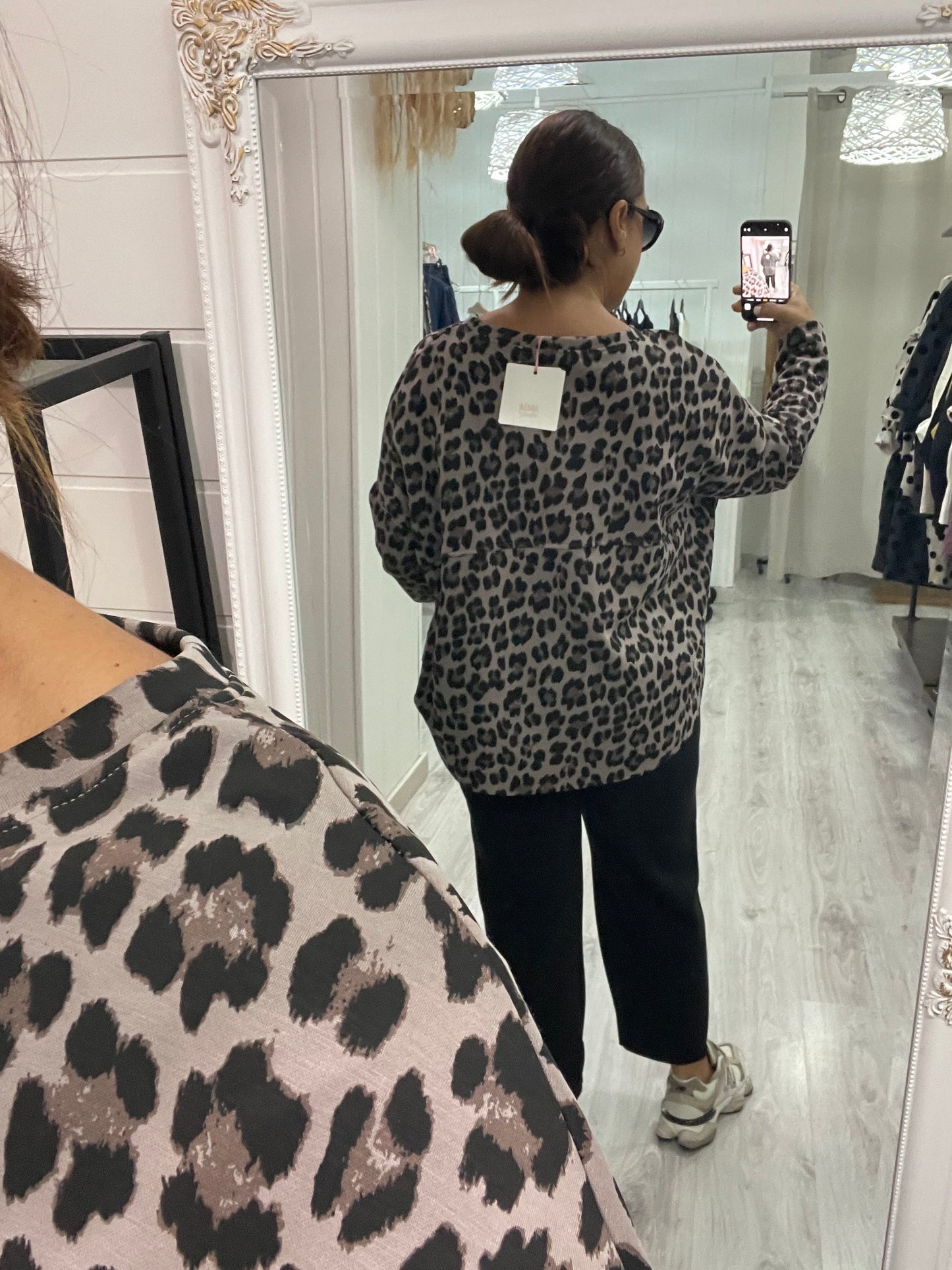 Sudadera Nara punto roma animal print