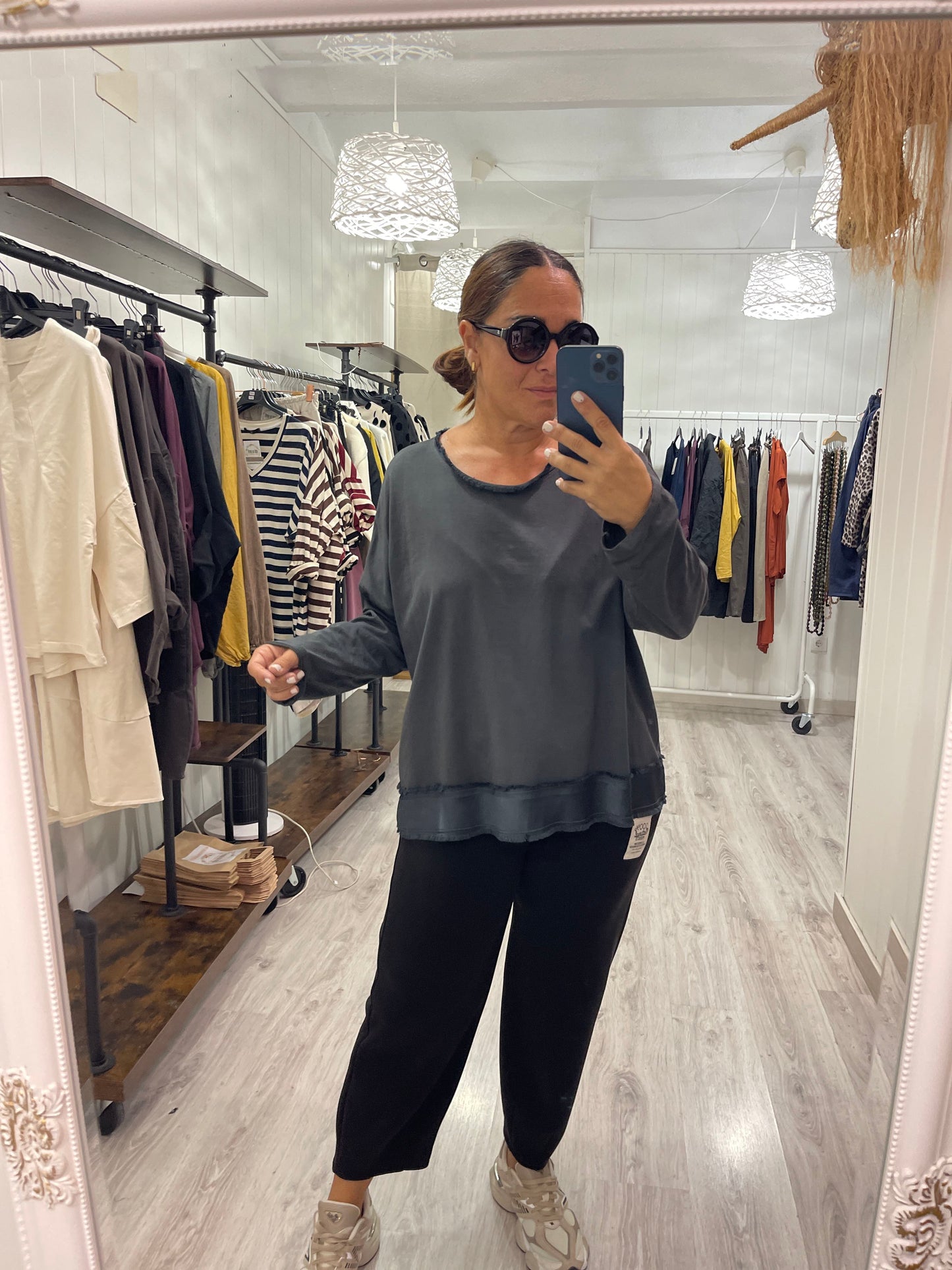 Camiseta Koku gris