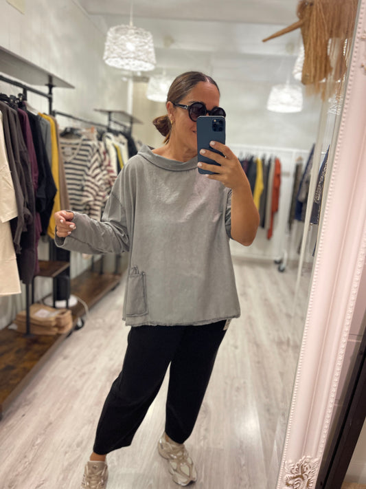 Camiseta Olivia oversize gris
