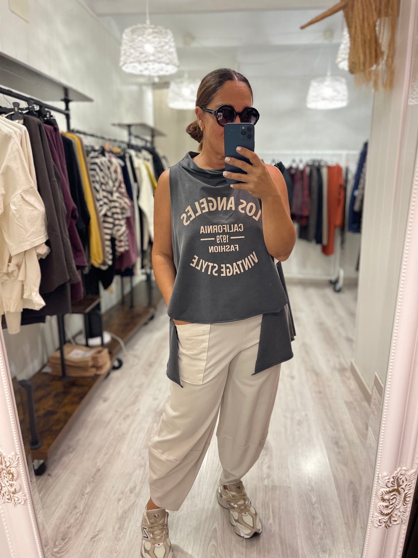Chaleco Los Angeles gris