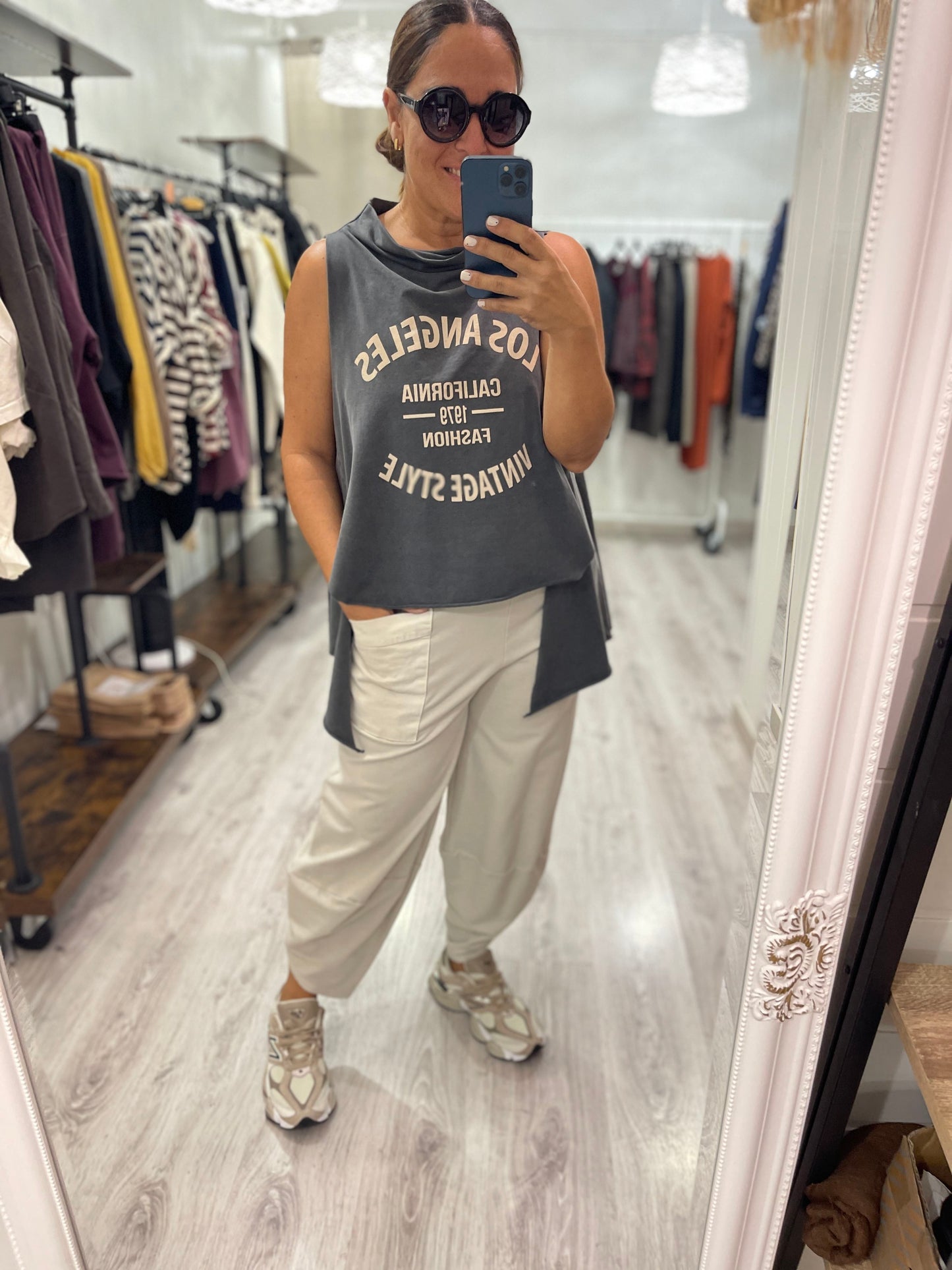 Chaleco Los Angeles gris