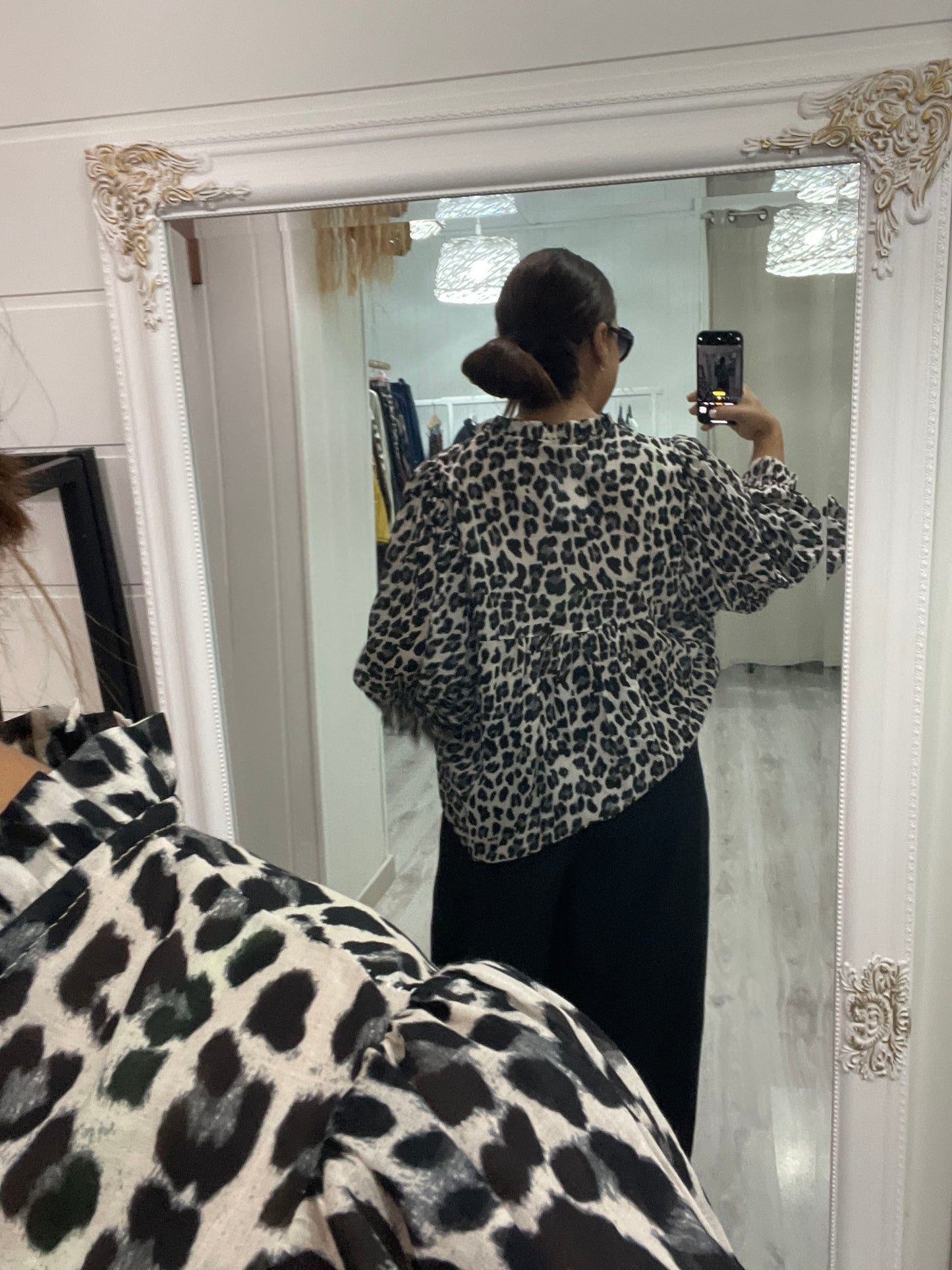 Blusa Akita animal print