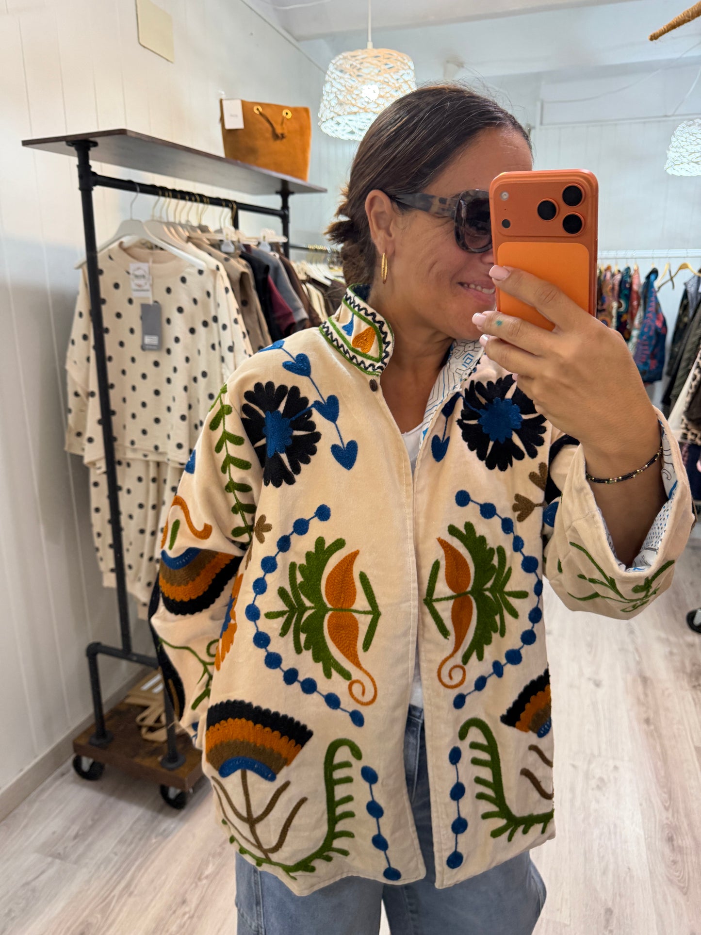 Chaqueta Suzani terciopelo beige, azul, verde y mostaza