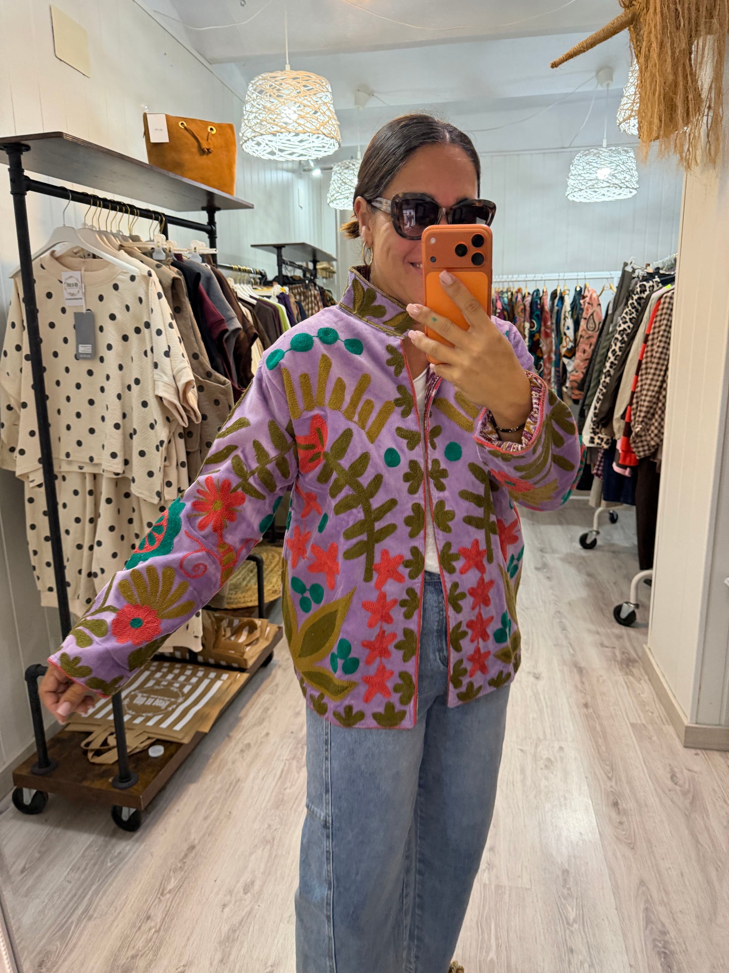 Chaqueta Suzani terciopelo lila, verde, salmón