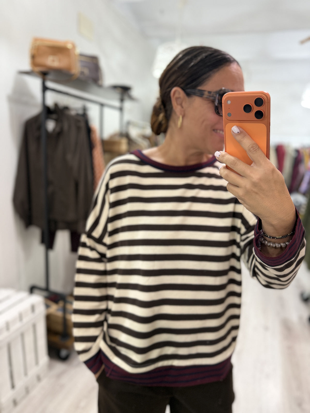 Sudadera Bermeo oversize chocolate, burdeos y marino