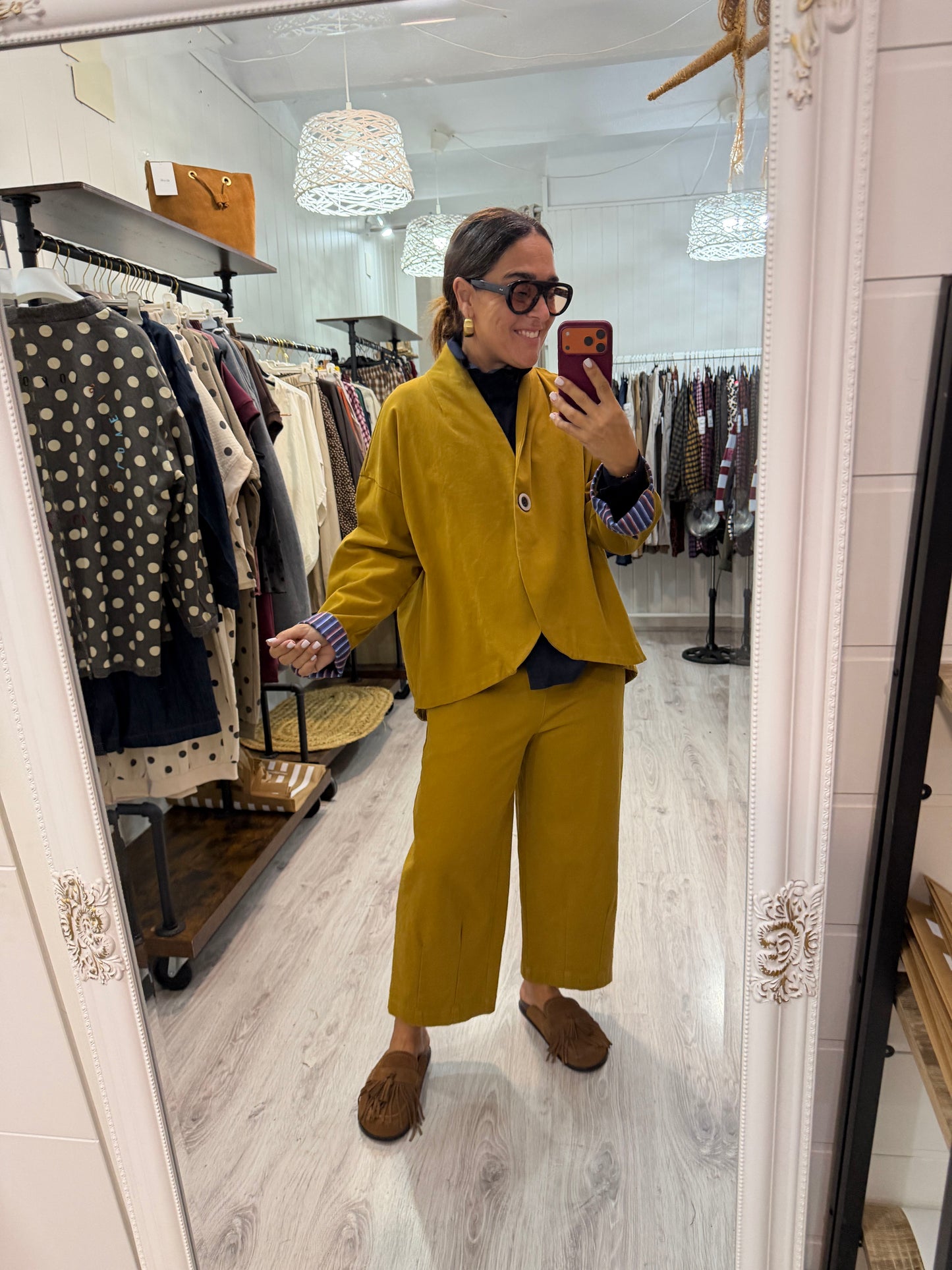 Conjunto Traje mostaza