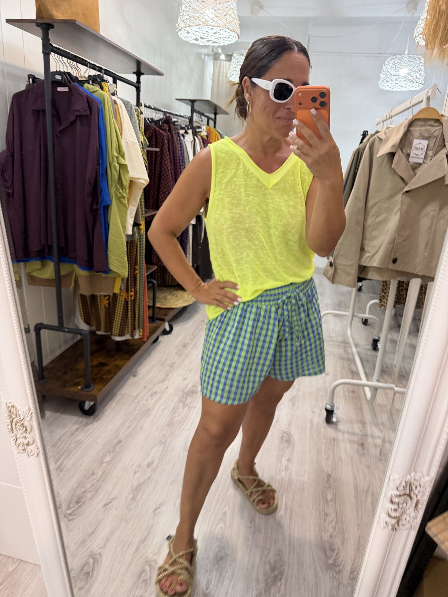 Short efecto falda vichy fluor azul y verde