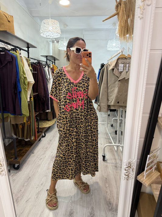 Vestido Smile More oversize camel