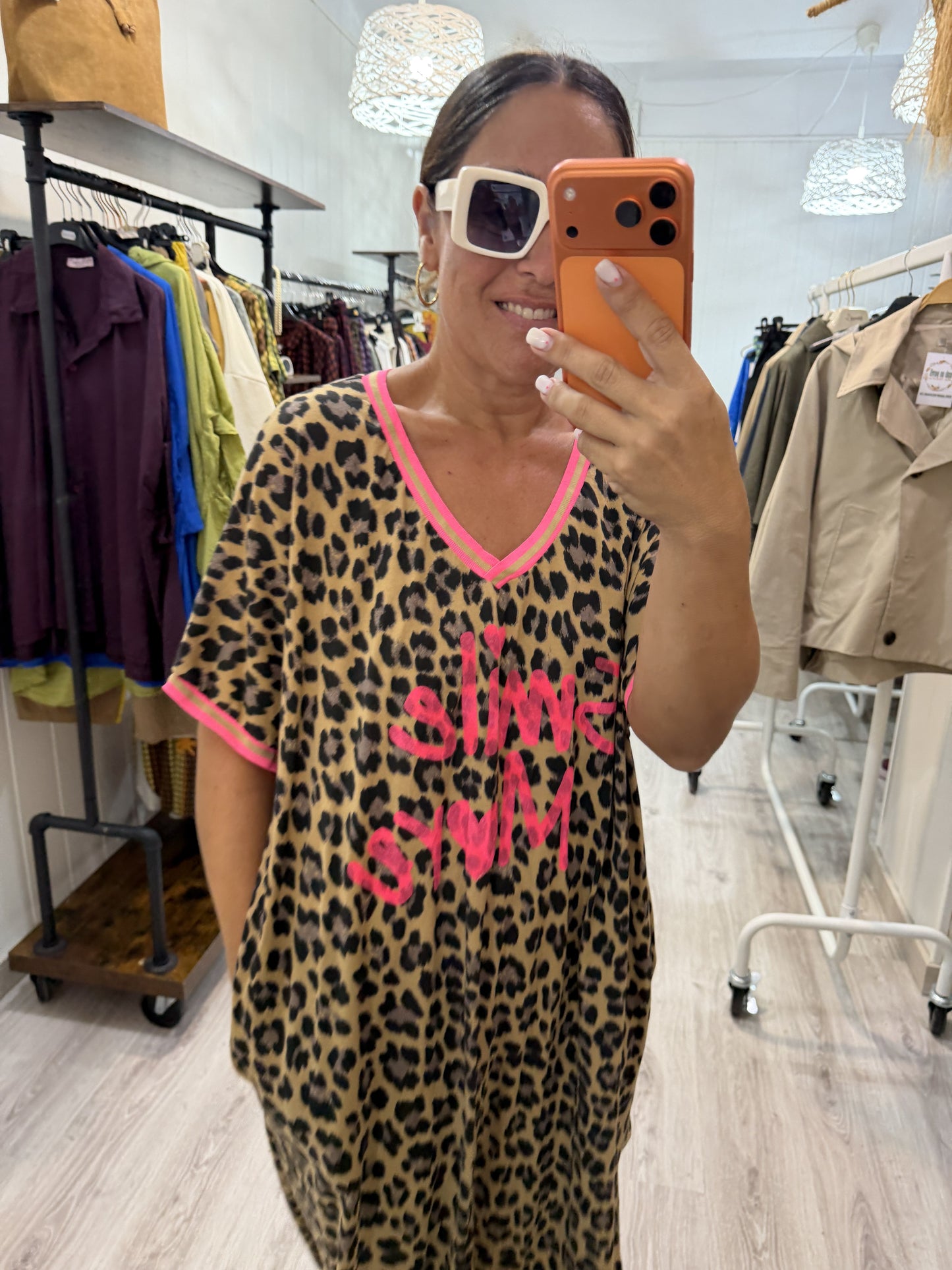 Vestido Smile More oversize camel