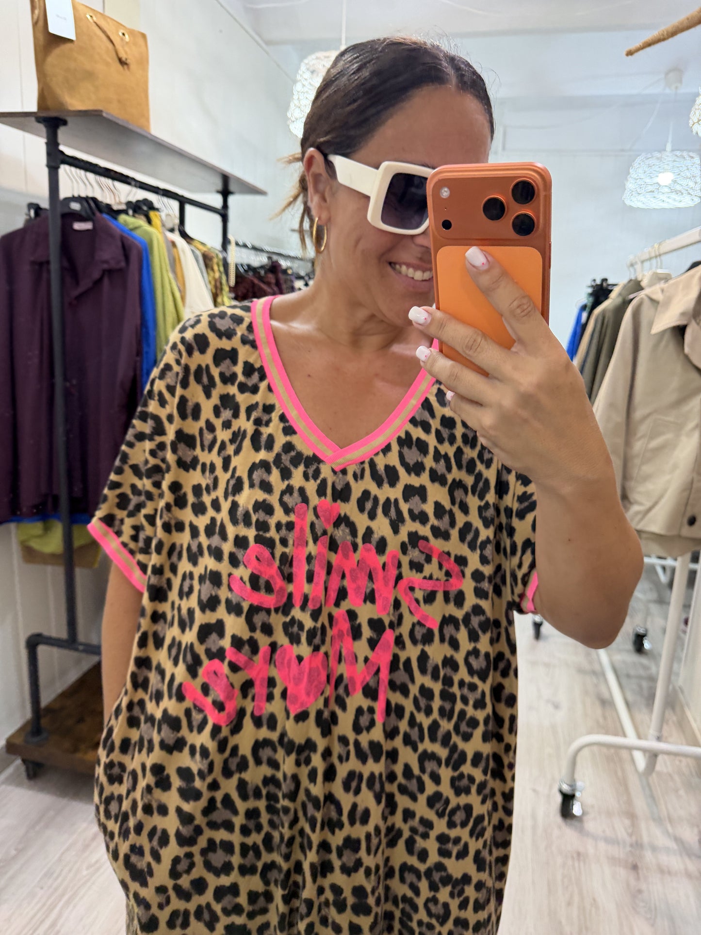 Vestido Smile More oversize camel