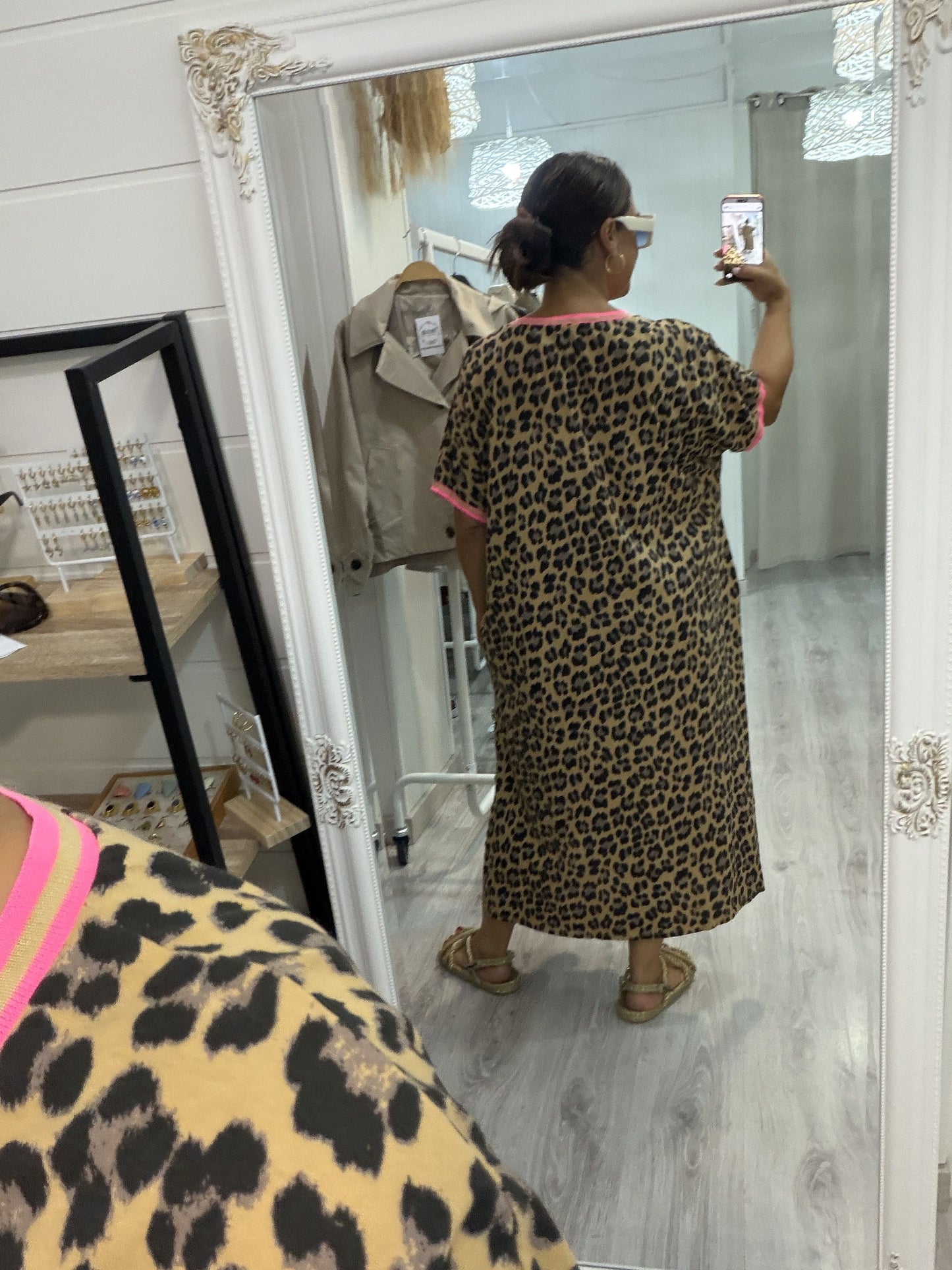 Vestido Smile More oversize camel