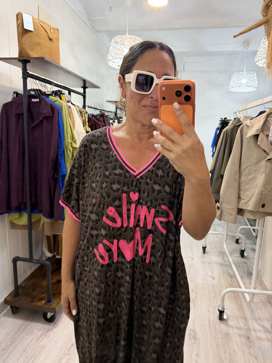 Vestido Smile More oversize chocolate
