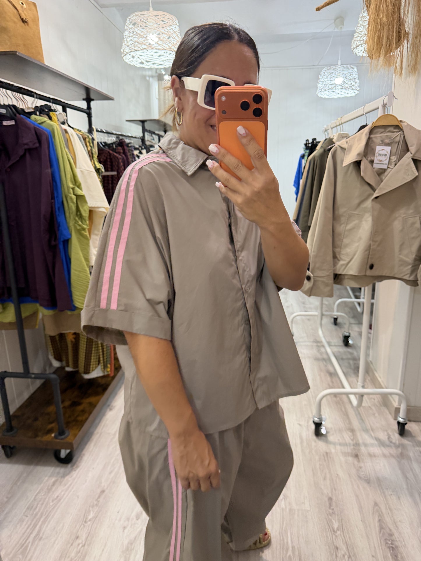 Conjunto Retro beige y rosa