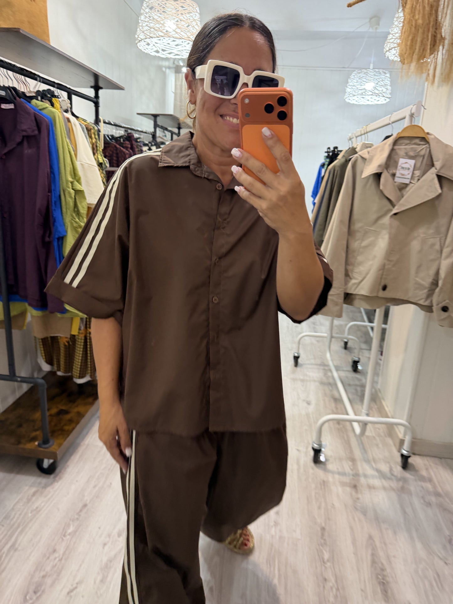 Conjunto Retro chocolate y beige