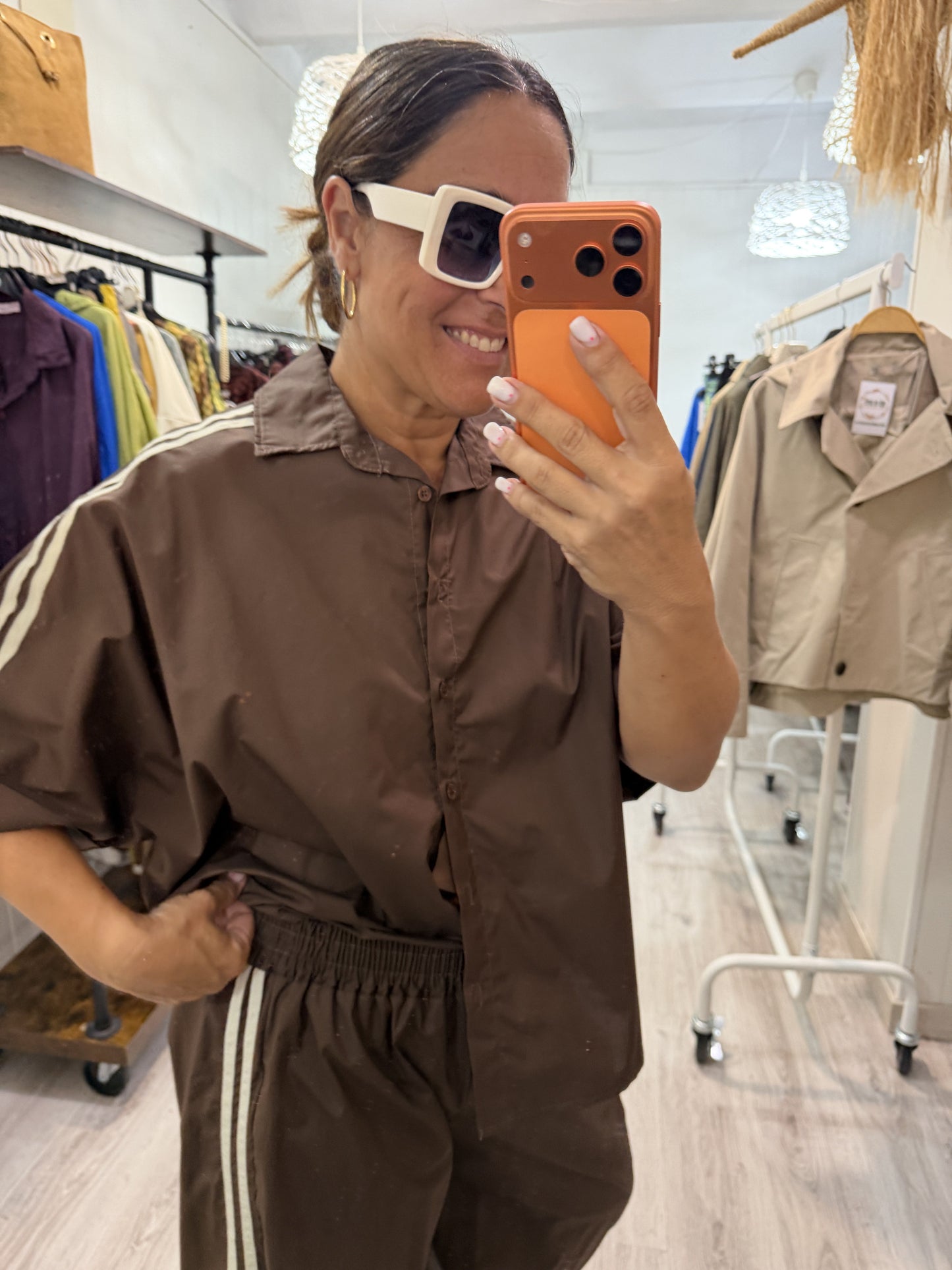 Conjunto Retro chocolate y beige