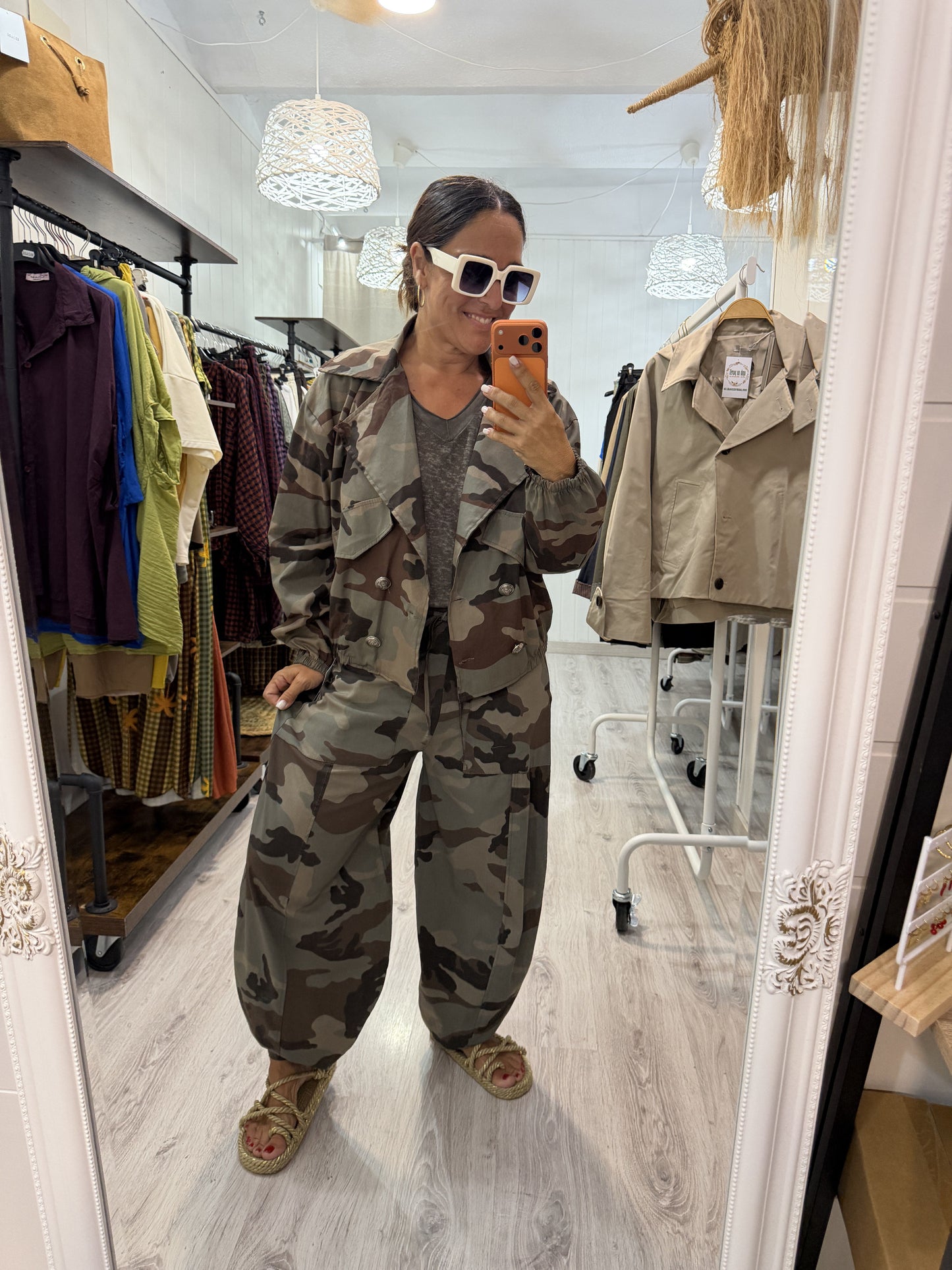 Chaqueta camuflaje marrón