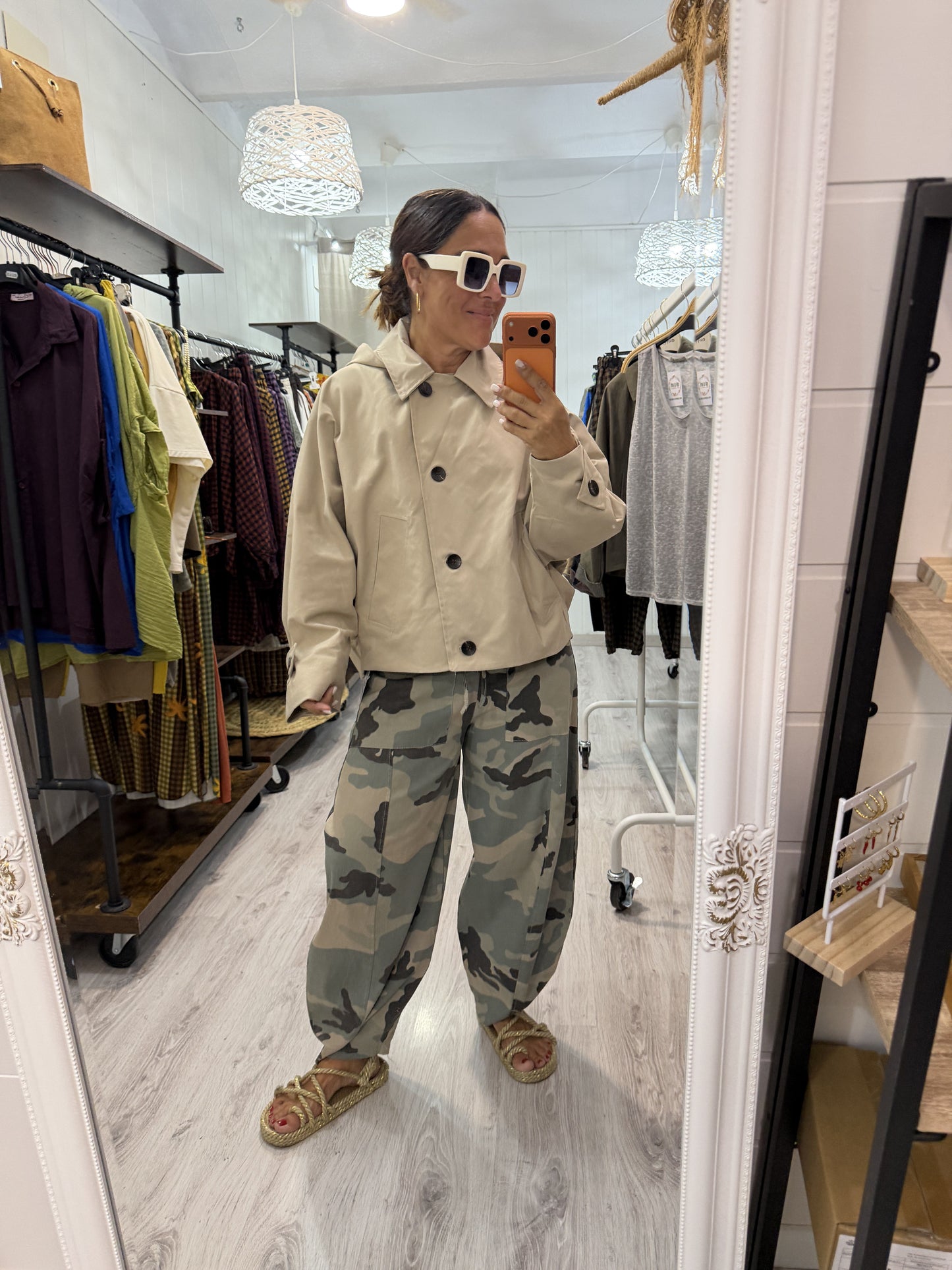 Gabardina Sofi capucha extraíble