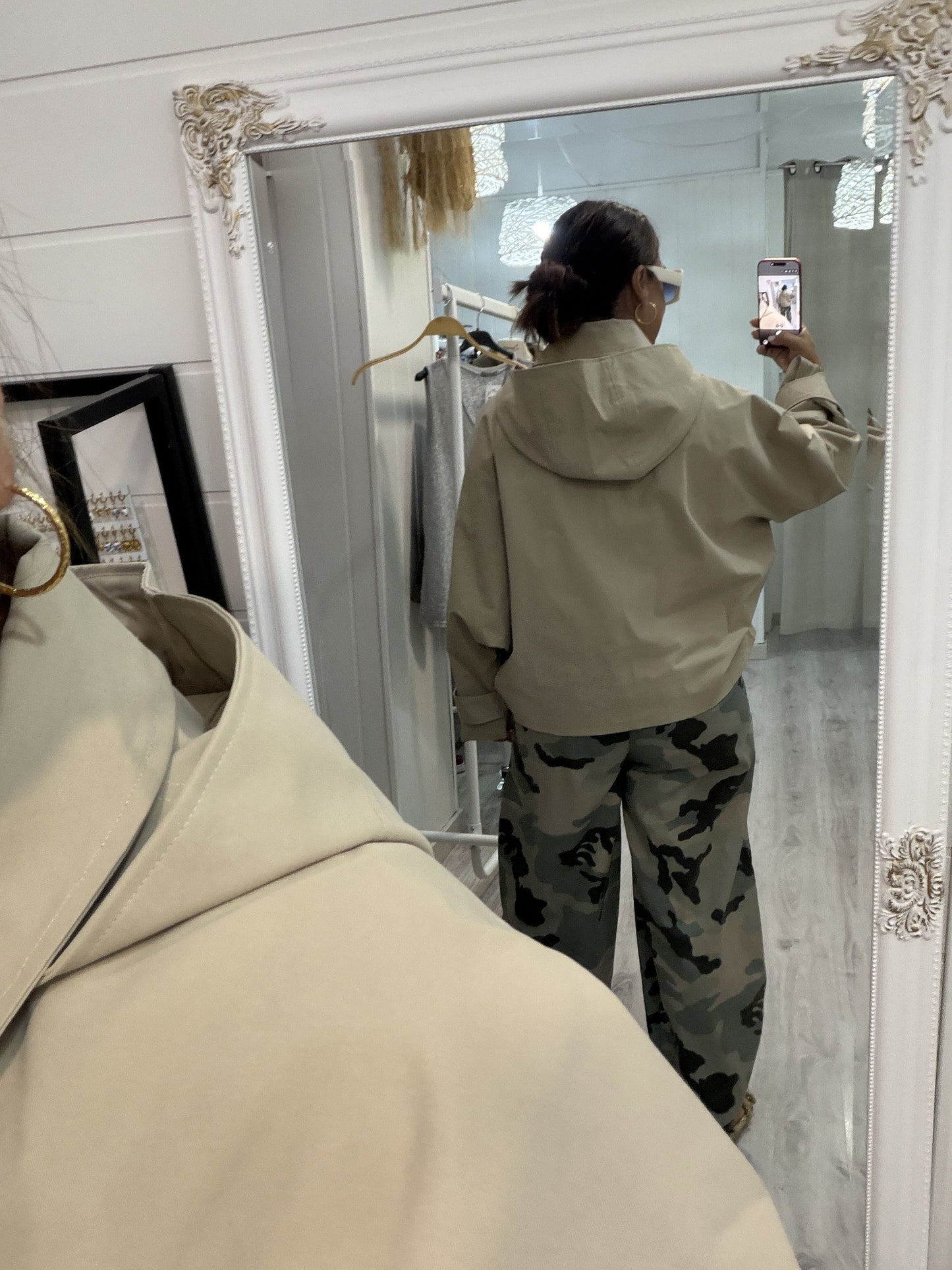 Gabardina Sofi capucha extraíble