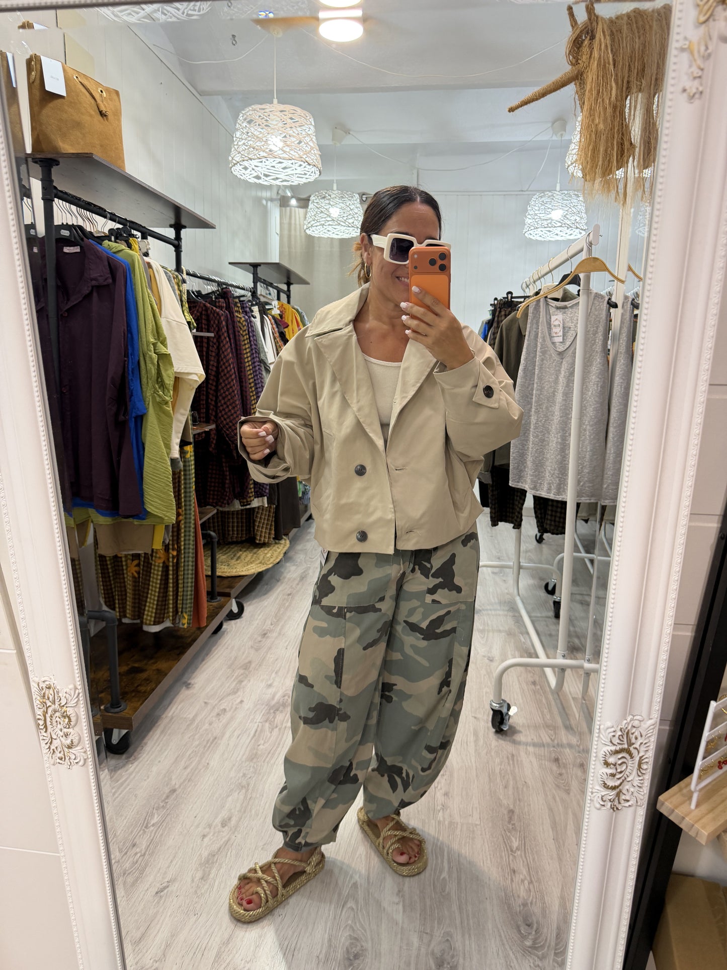 Gabardina Sofi capucha extraíble