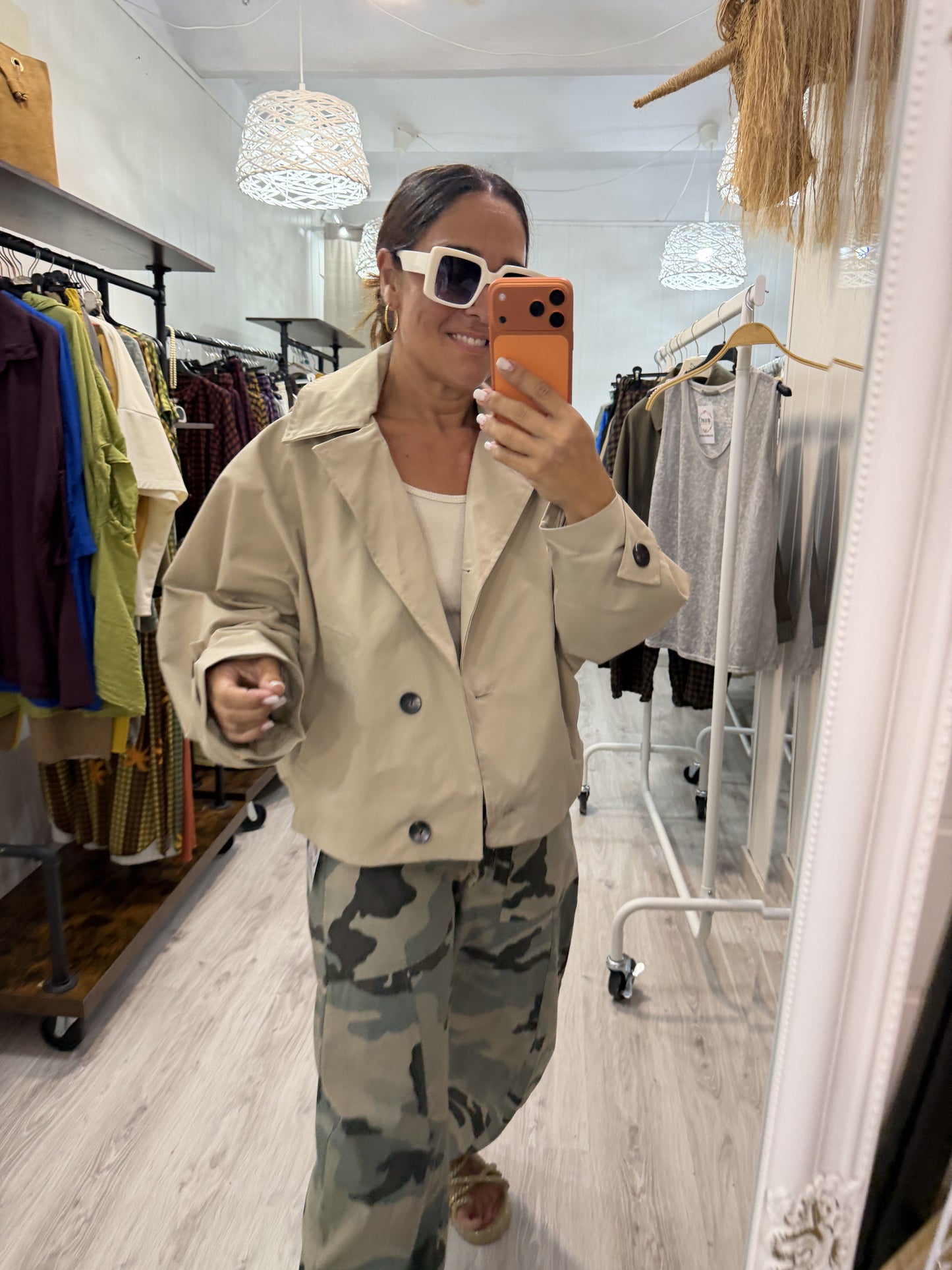 Gabardina Sofi capucha extraíble