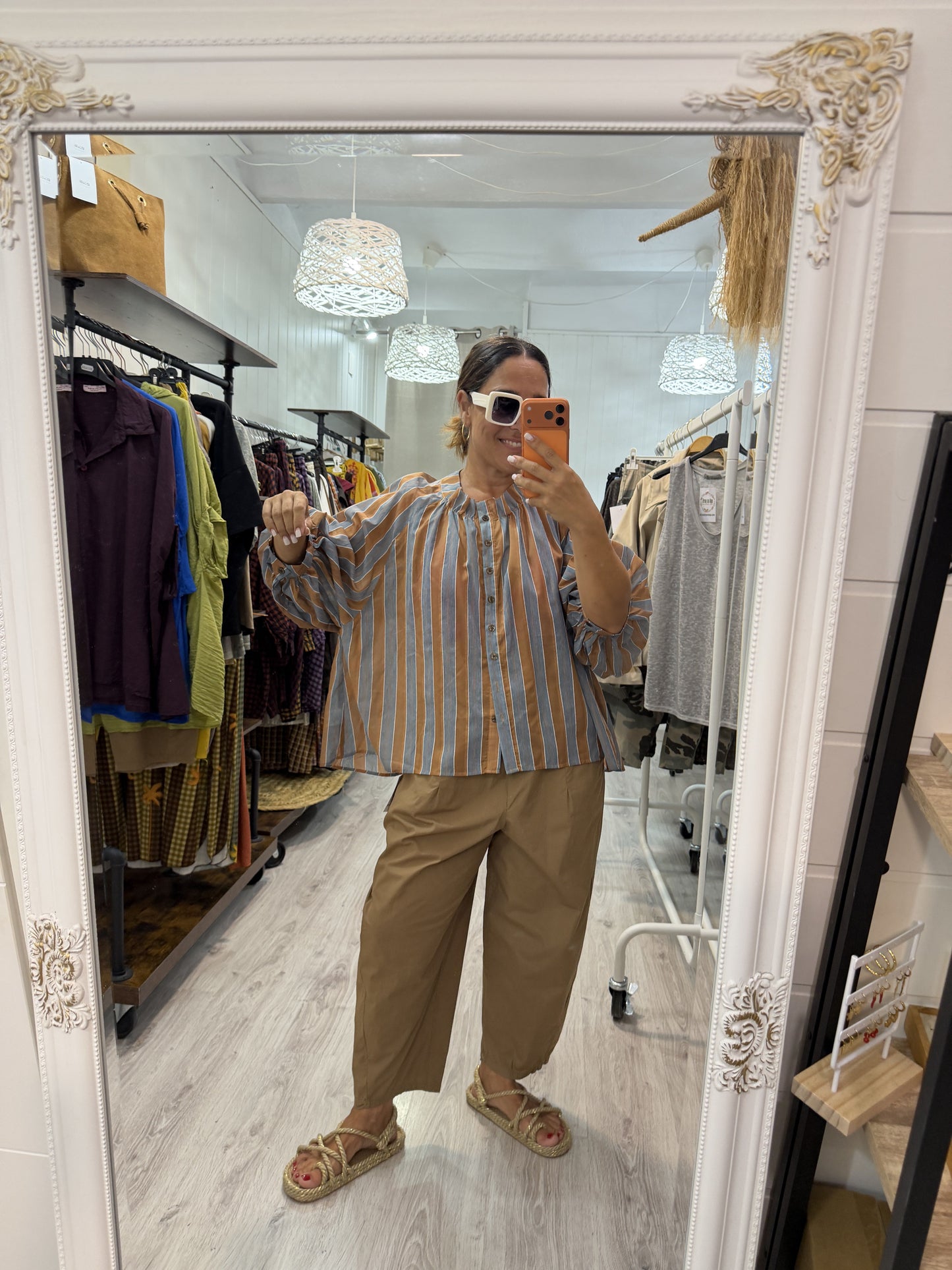 Blusa Kyoto camel y gris azulado