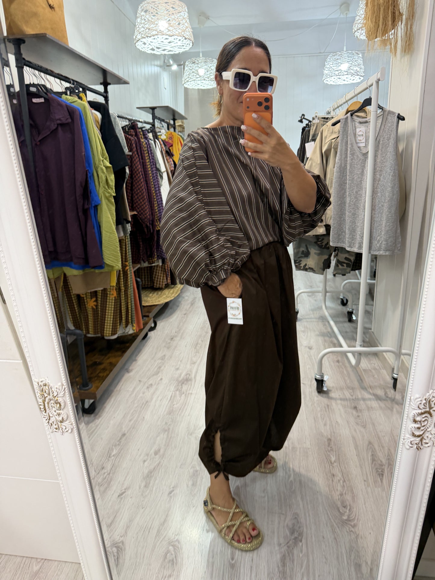 Blusa Maga convertible rayas chocolate