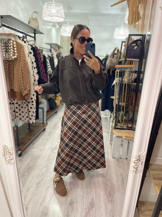 Chaqueta efecto ante chocolate