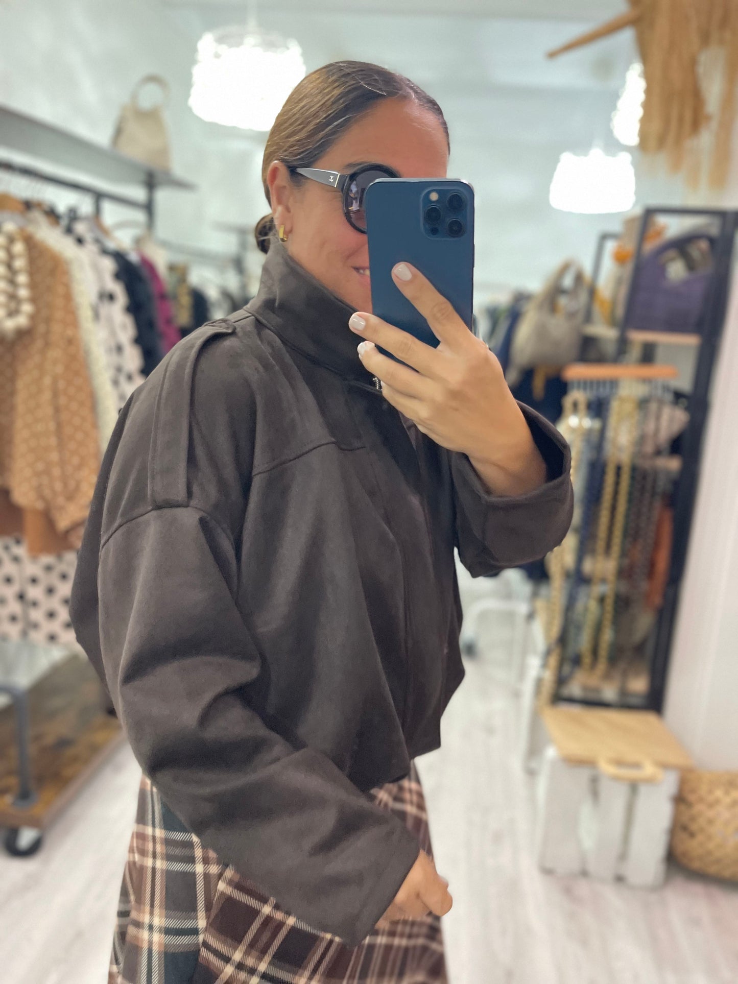 Chaqueta efecto ante chocolate