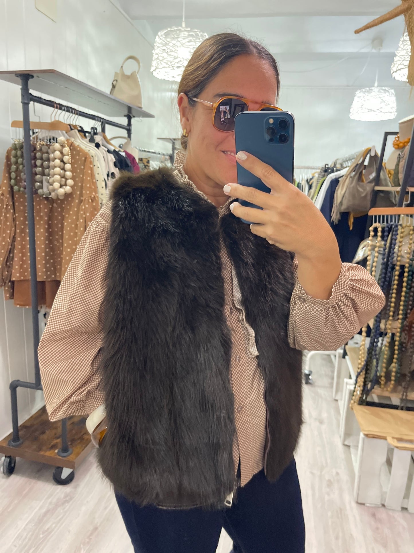 Chaleco Paola chocolate