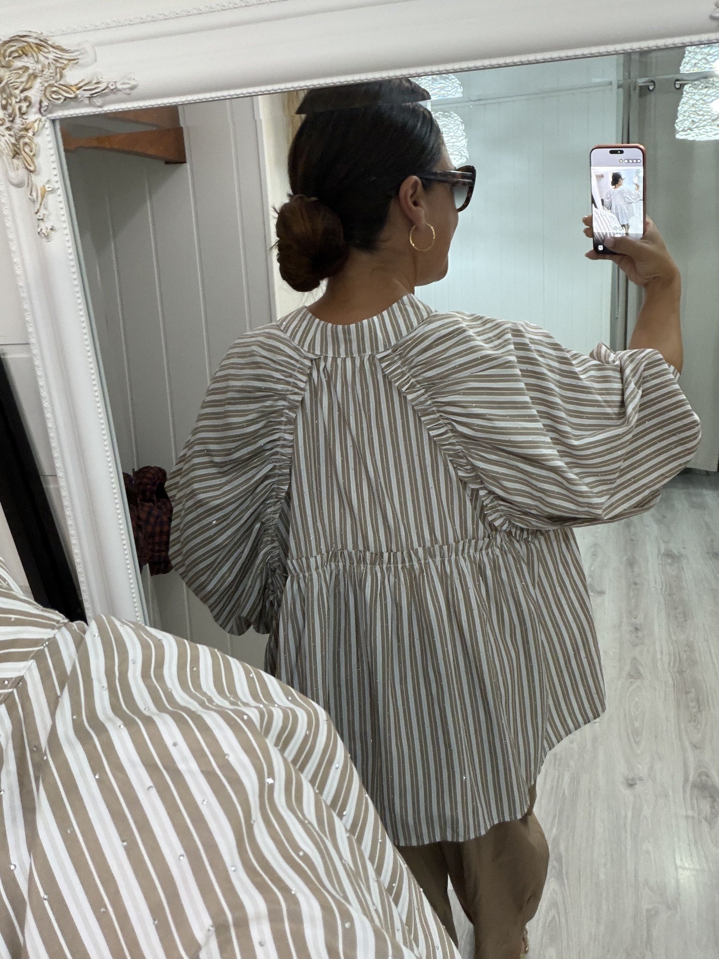 Blusa Tokio milrayas strass camel