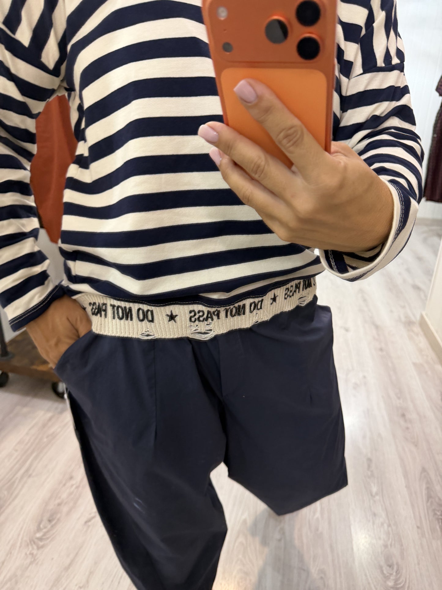 Sudadera Navy Do not Pass marino