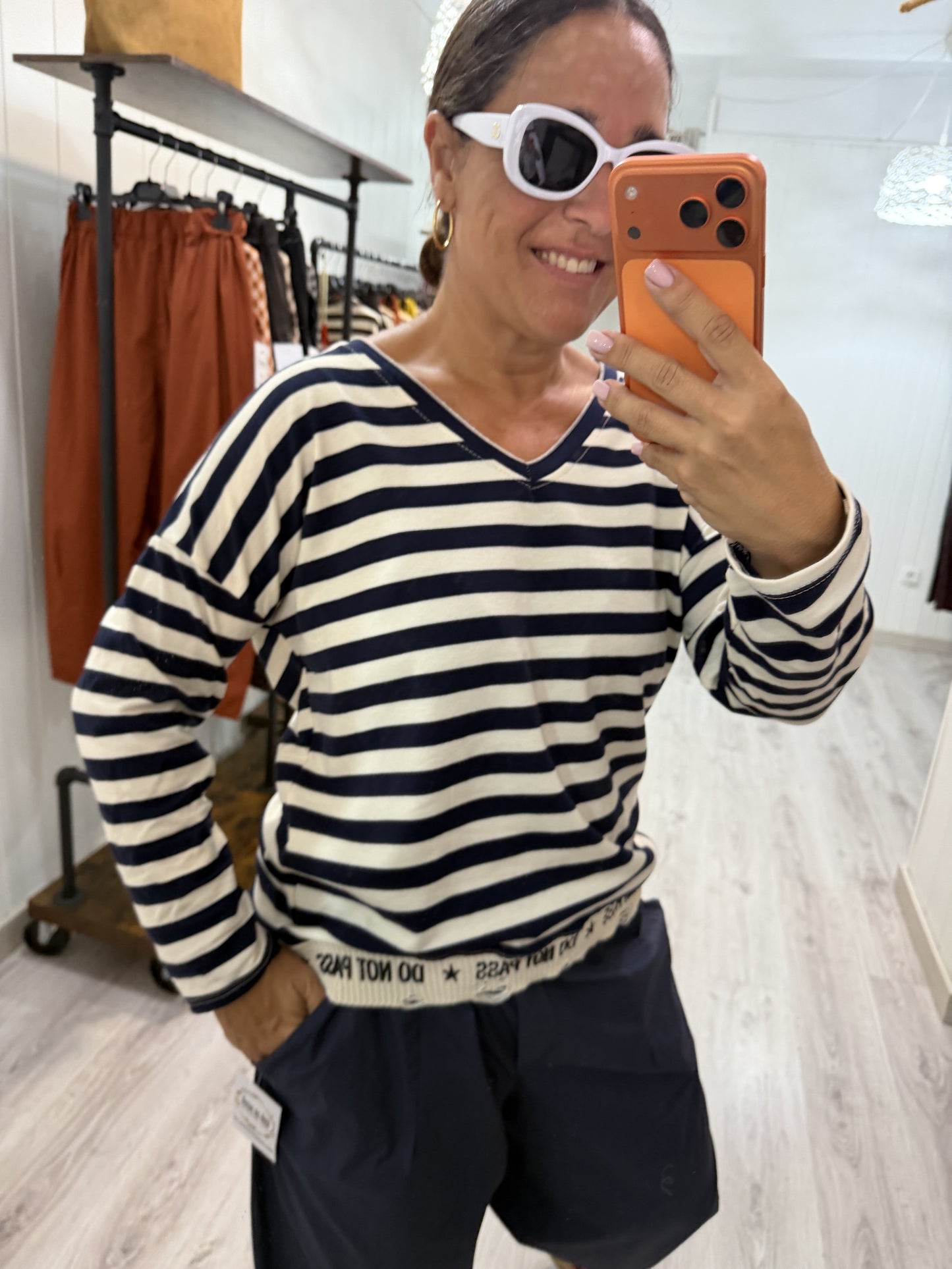 Sudadera Navy Do not Pass marino