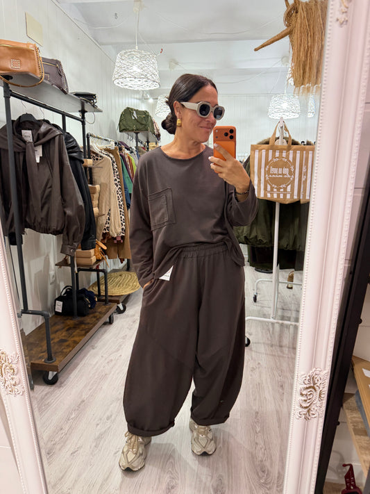 Conjunto Nadia Jogger chocolate