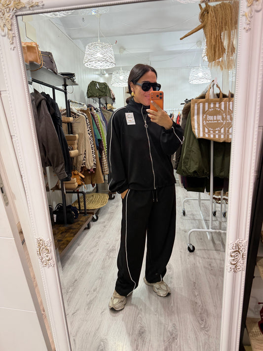 Conjunto Meri negro