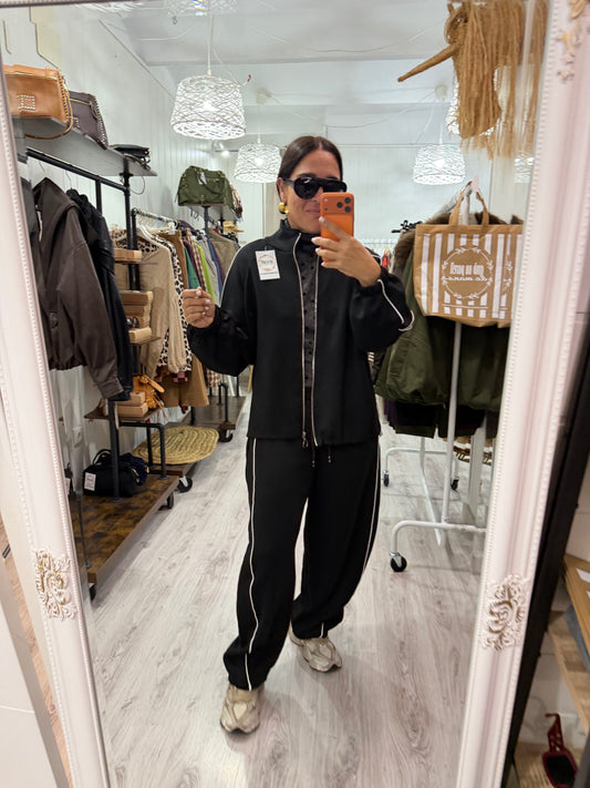 Conjunto Meri negro