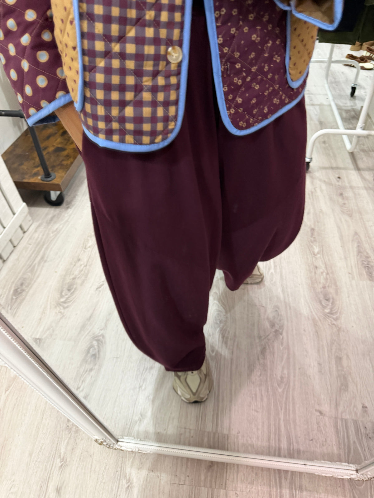 Pantalón Jogger Hiro burdeos