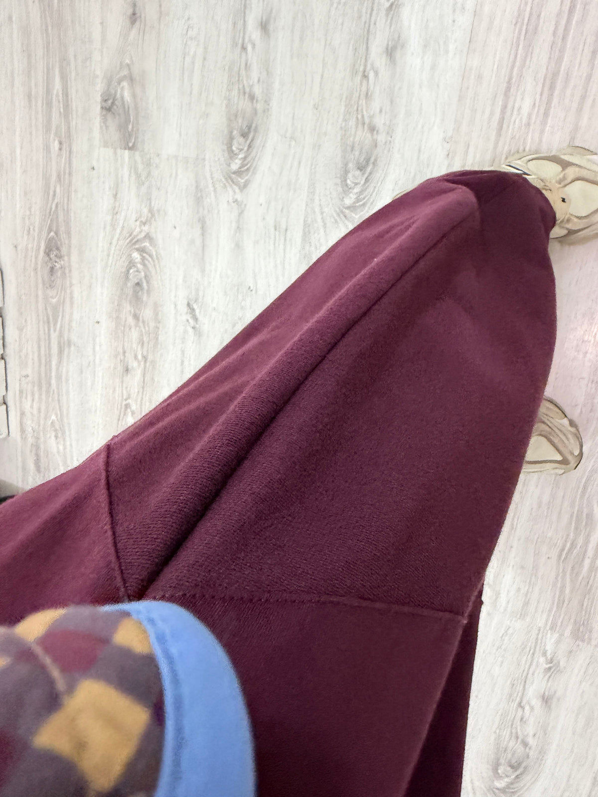 Pantalón Jogger Hiro burdeos