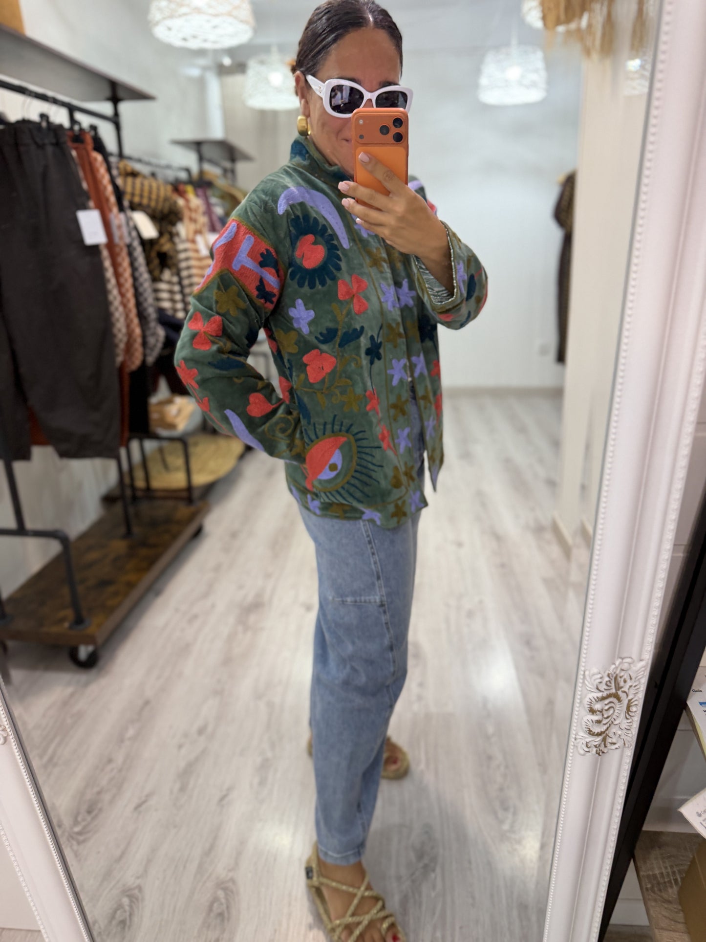 Chaqueta Suzani terciopelo Verde y Coral