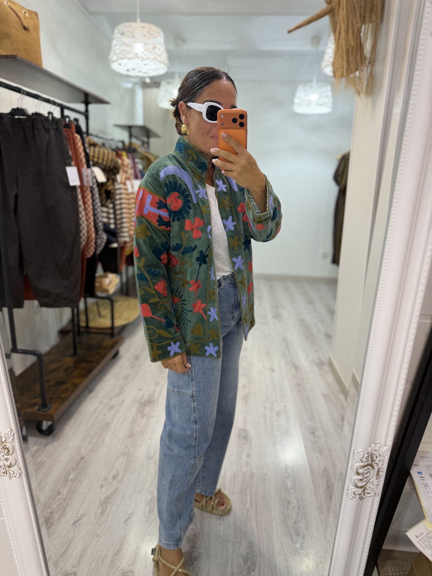 Chaqueta Suzani terciopelo Verde y Coral