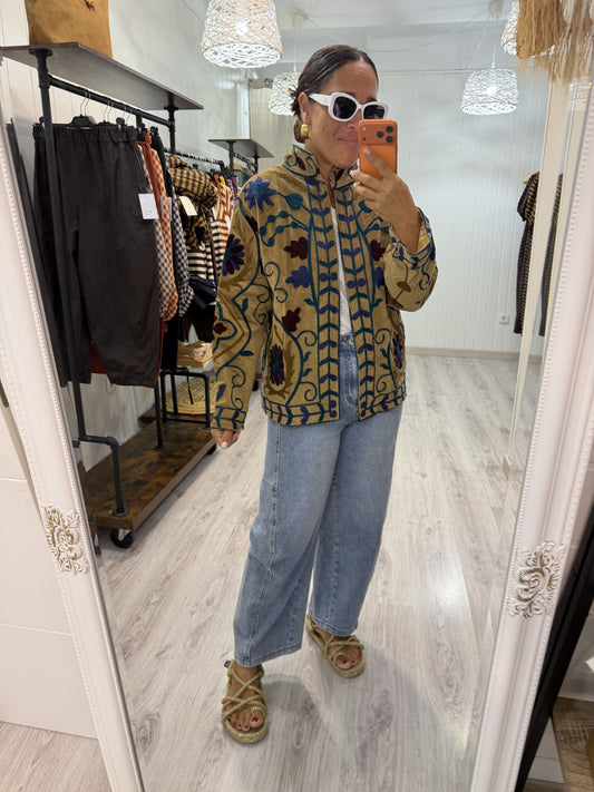 Chaqueta Suzani terciopelo ocre, burdeos y petróleo