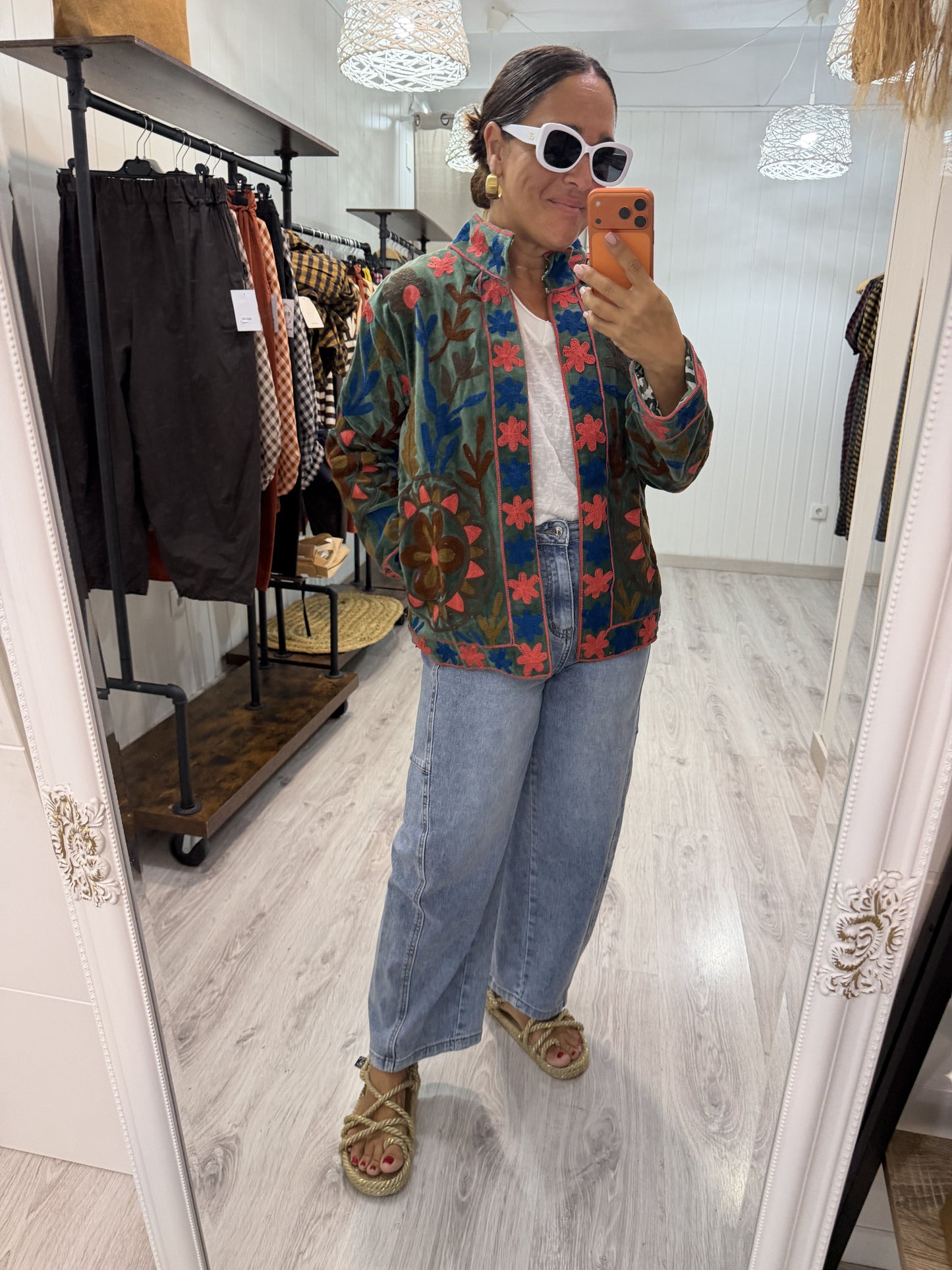 Chaqueta Suzani terciopelo verde, petróleo, marrón y coral