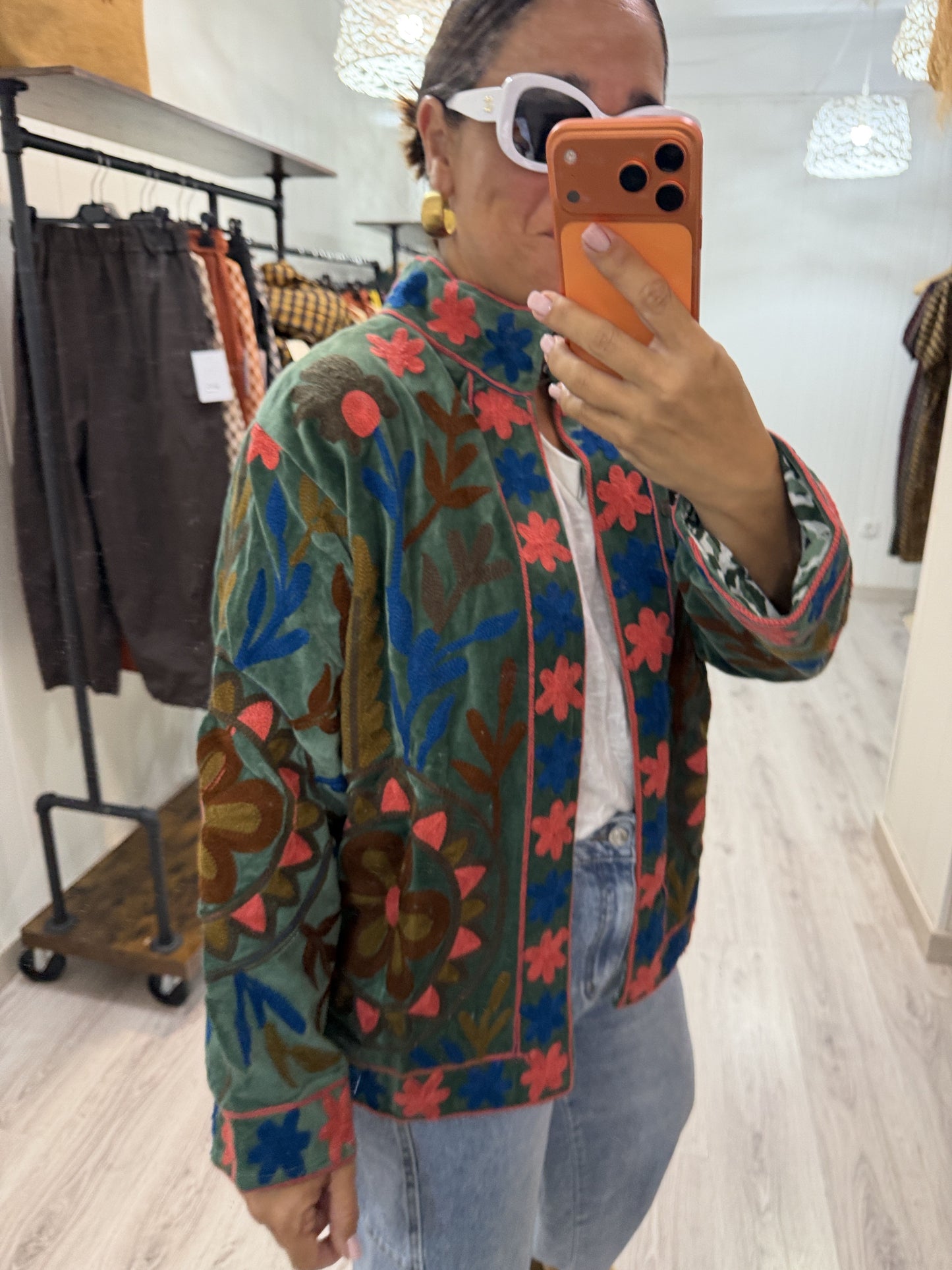Chaqueta Suzani terciopelo verde, petróleo, marrón y coral