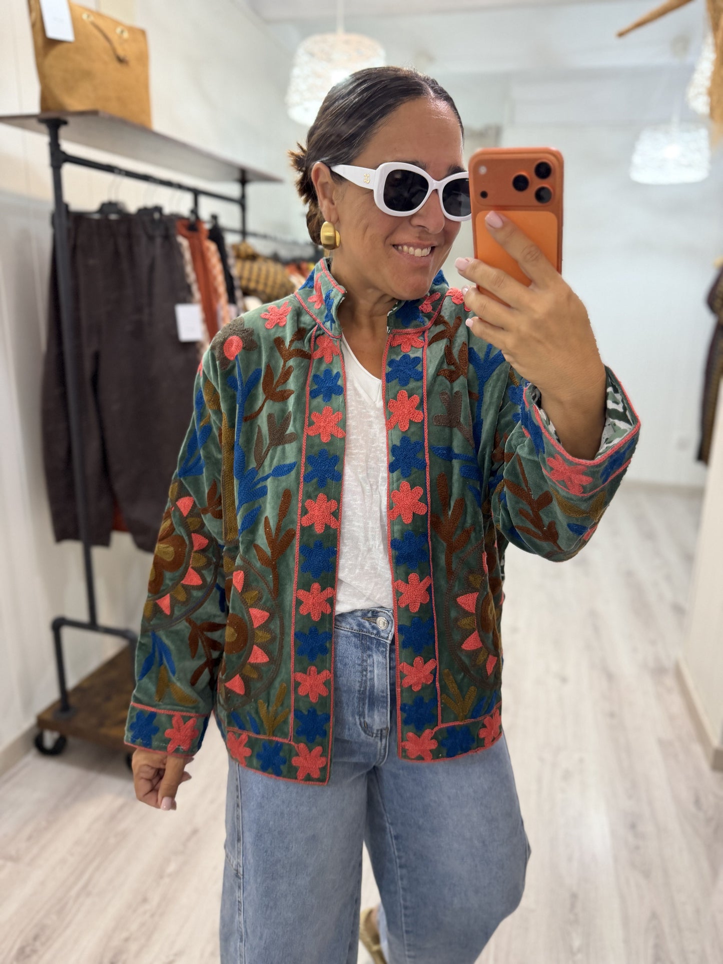 Chaqueta Suzani terciopelo verde, petróleo, marrón y coral